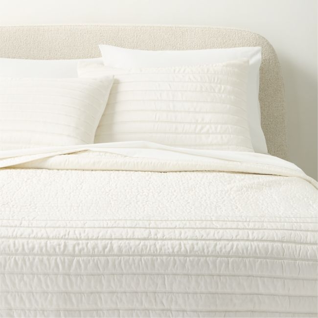 Saracino Silk White King Quilt - Image 0