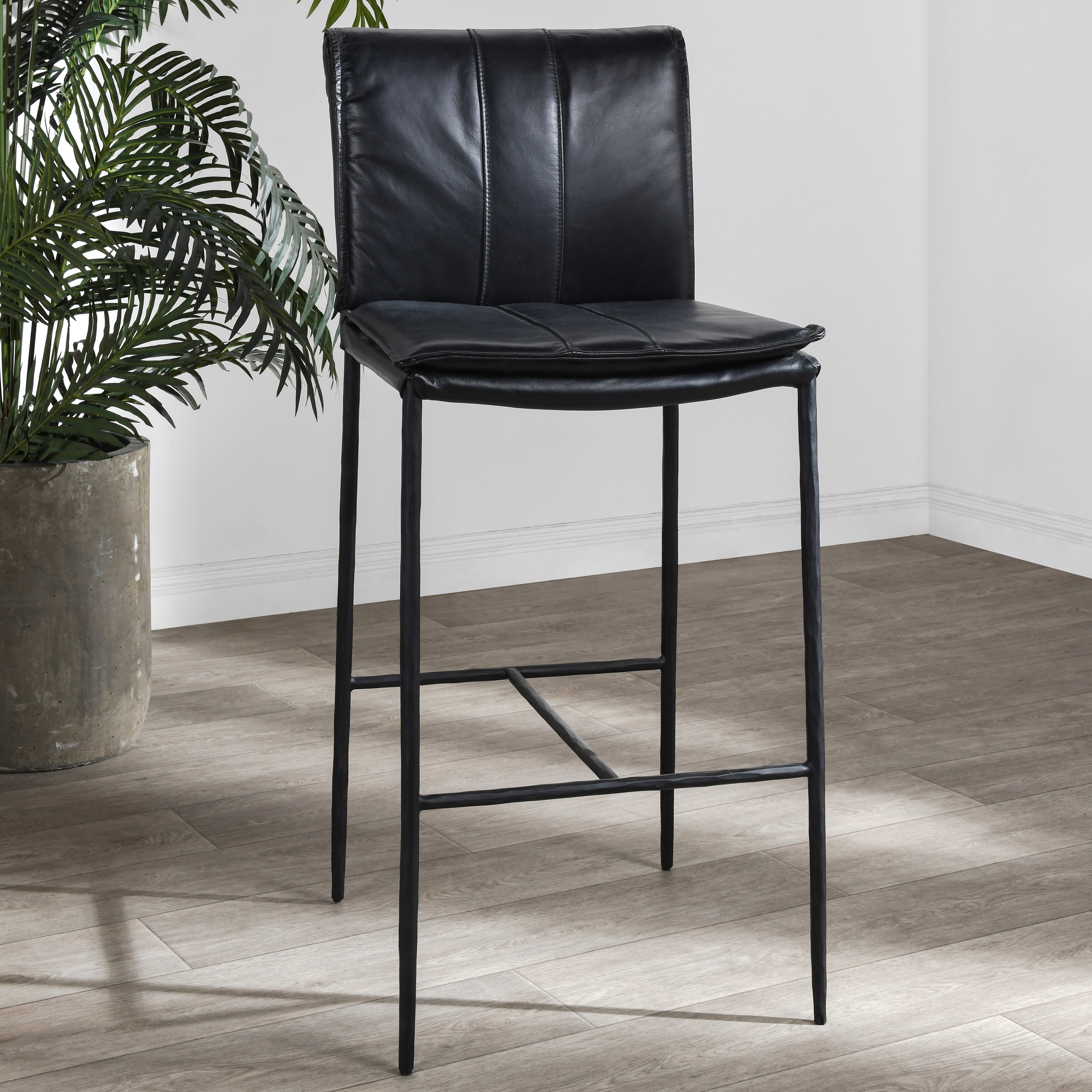 Mayer 26" Counter Stool Jet Black - Image 4