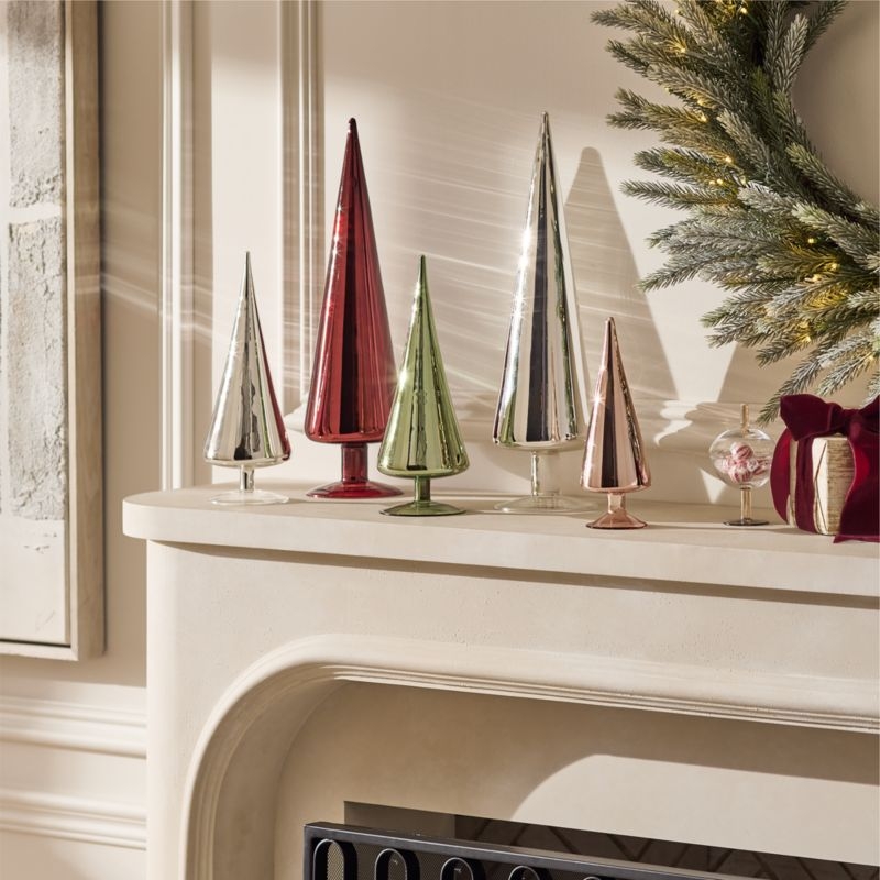 Paz Glass Christmas Tree Figures Set of 7 - Image 1