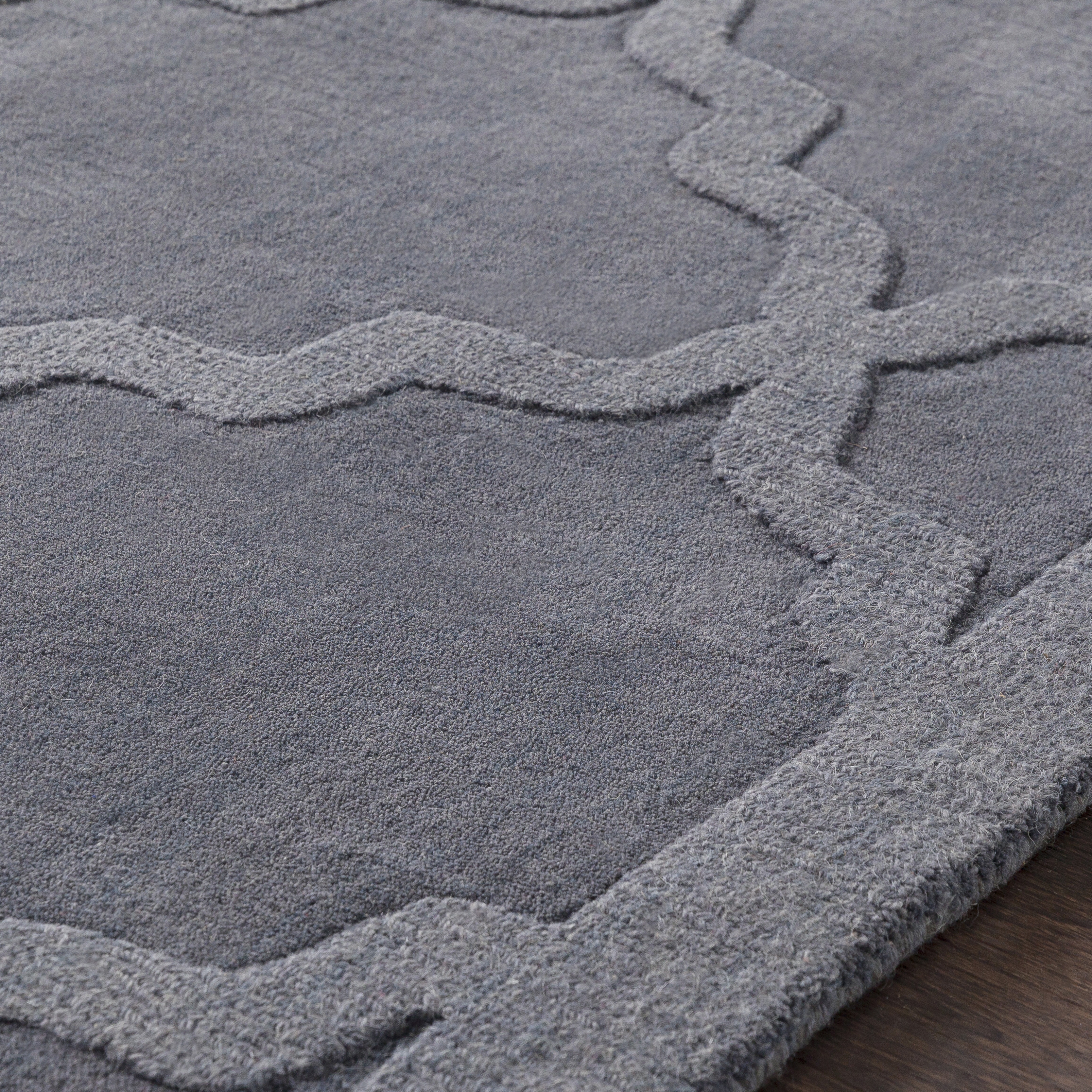 Central Park Green Indoor 2'3" x 8' Handmade Rug - Image 3