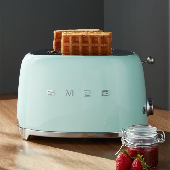 SMEG Pastel Green 2-Slice Toaster - Image 0