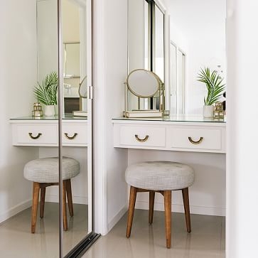 Modern Resin Stone Vanity Mirror, White & Antique Brass - Image 2