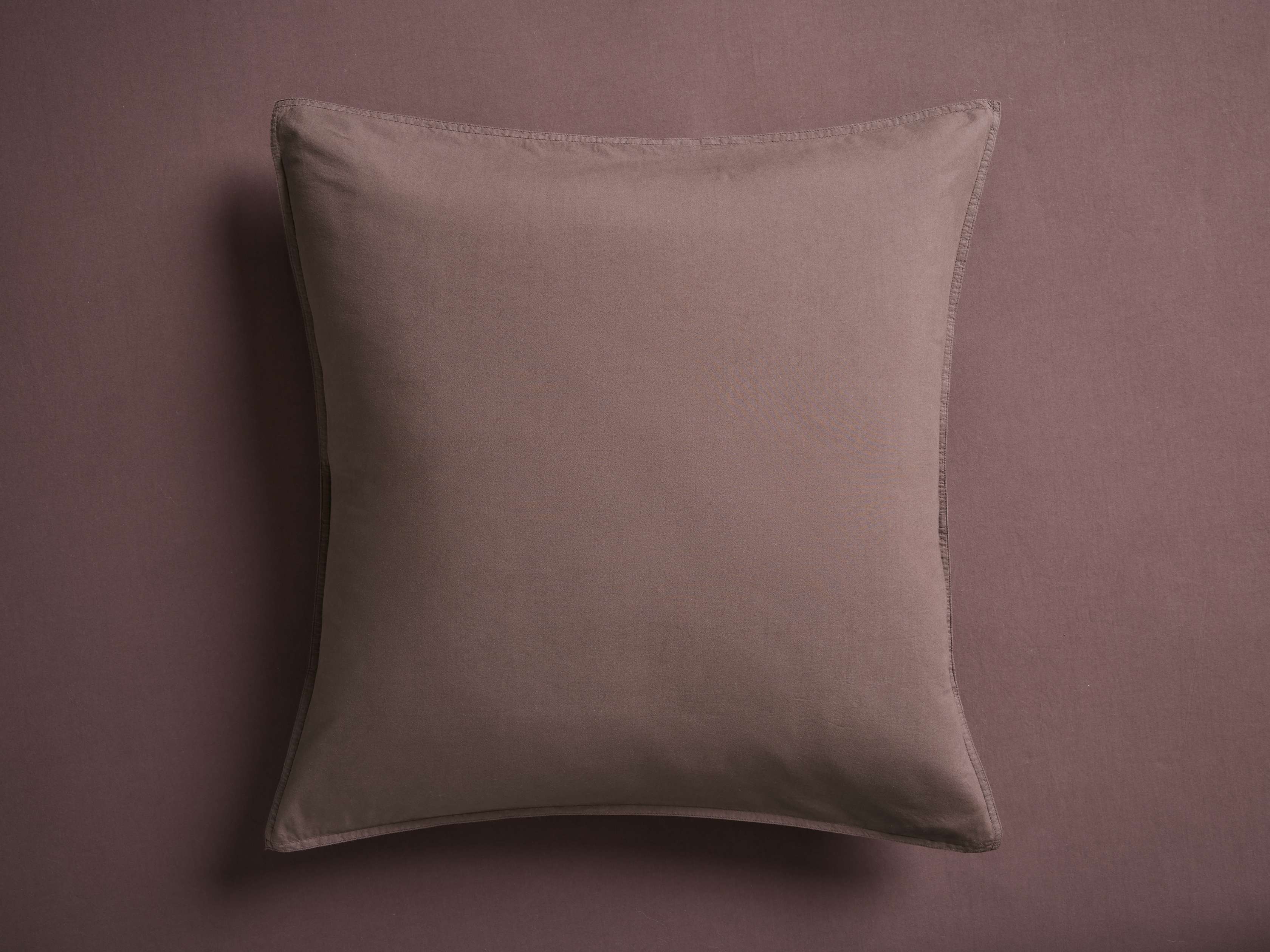 Italian Garment-Dyed Sham Sateen in Violet - Image 0