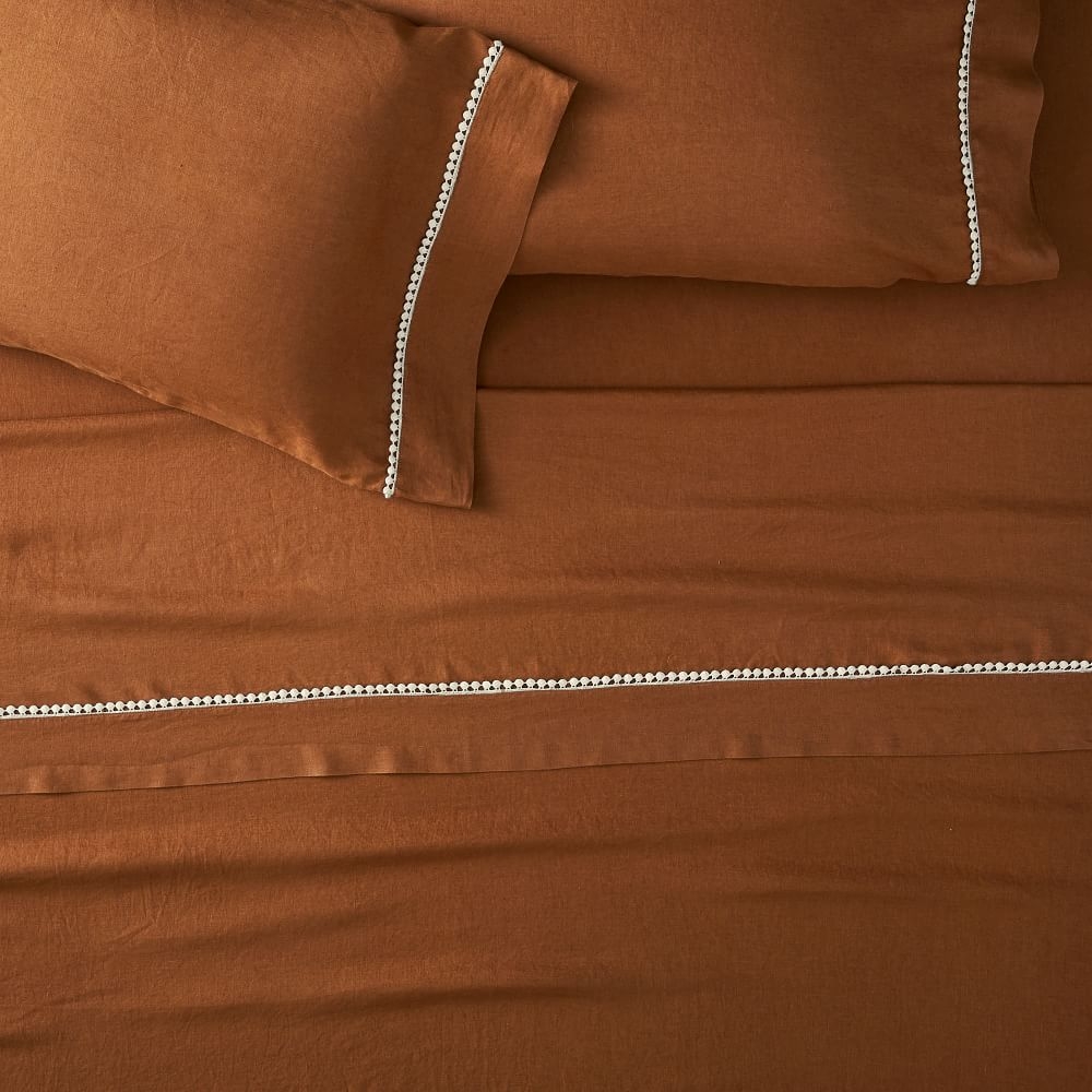 European Flax Linen Pom Pom Sheet Set, Full, Amber - Image 0