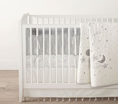 Skye Quilt Set with Organic Skye Fitted Crib Sheet and White Mesh Liner - Image 3