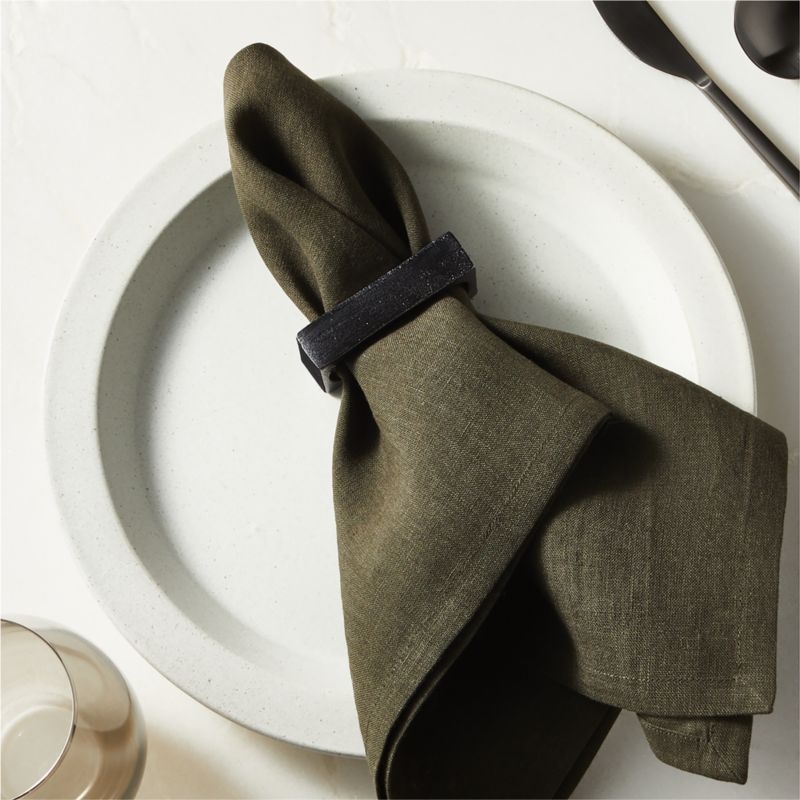 Barre Black Napkin Ring - Image 1