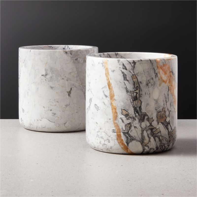 White Marble Outdoor Planter - Image 3