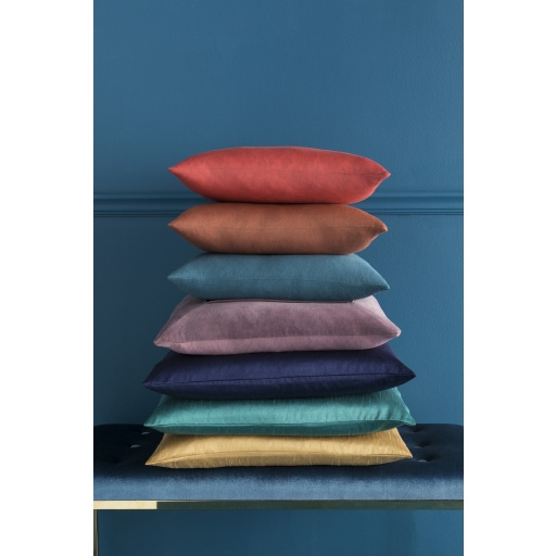 Yasmine YSM-002 18"L x 18"W Polyester Filled Pillow - Image 1