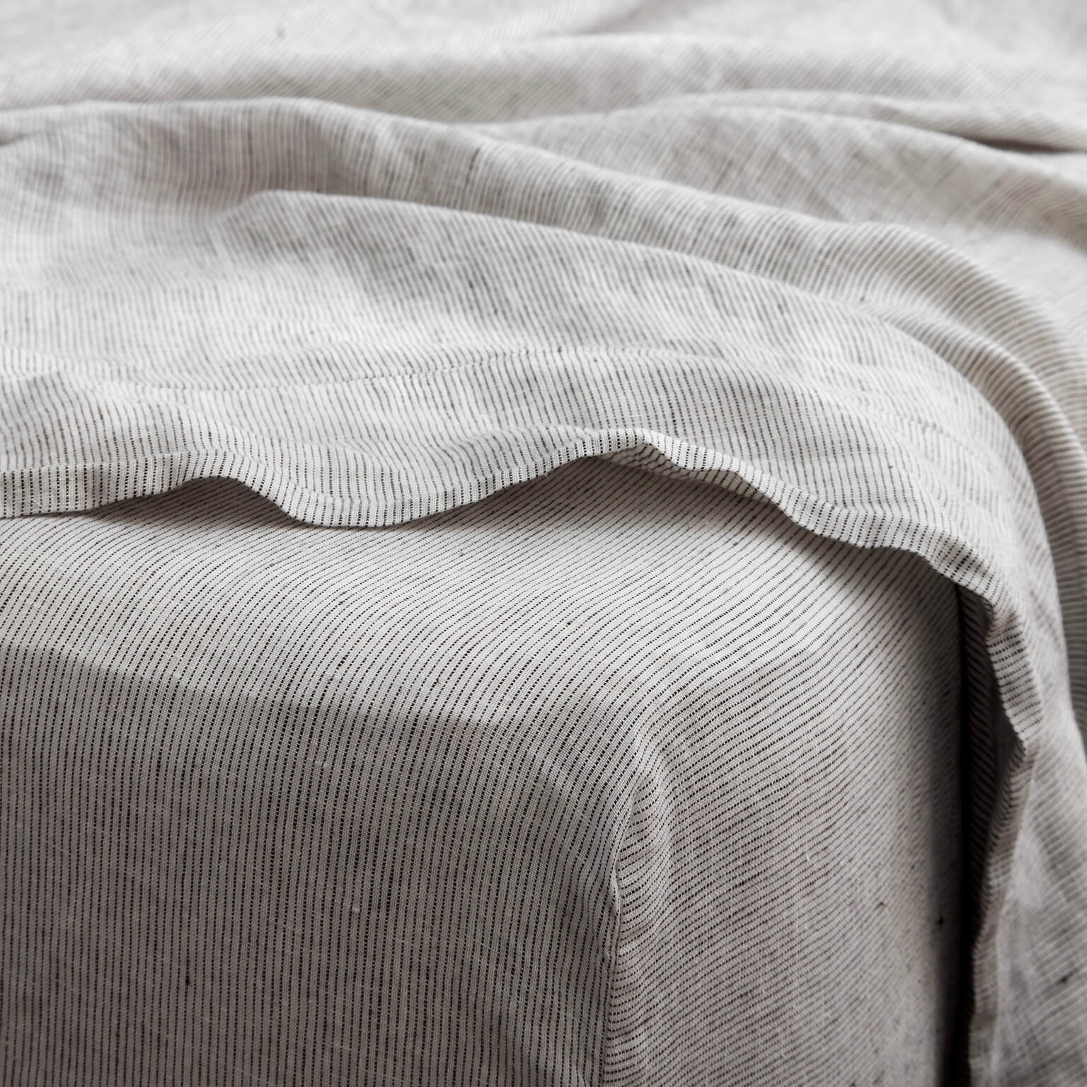 The Citizenry Stonewashed Linen Fitted Bed Sheet | Full | Sand - Image 1