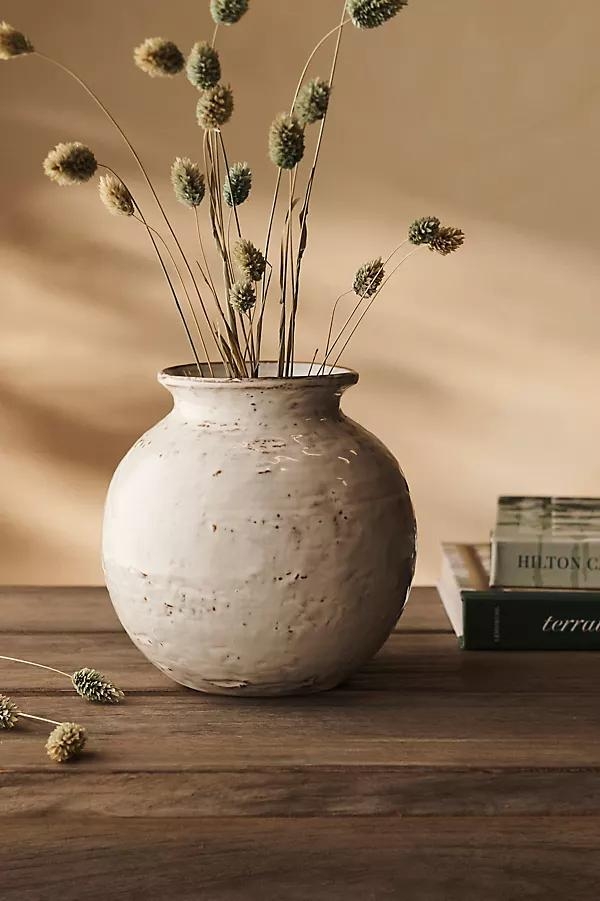 Page Ceramic Vase - Image 0