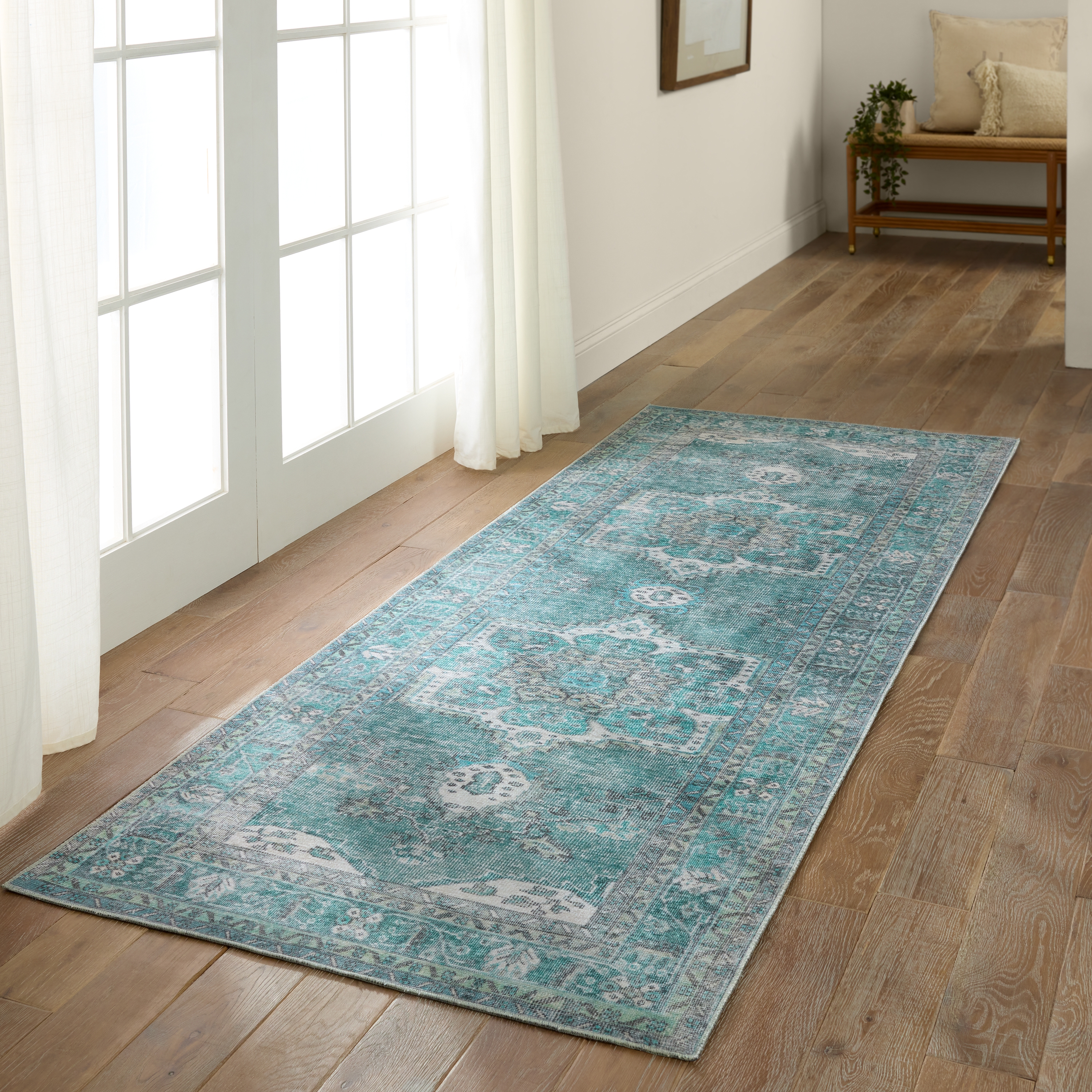Kate Lester + Tamara Medallion Teal/ Green Area Rug (3'X5') - Image 4