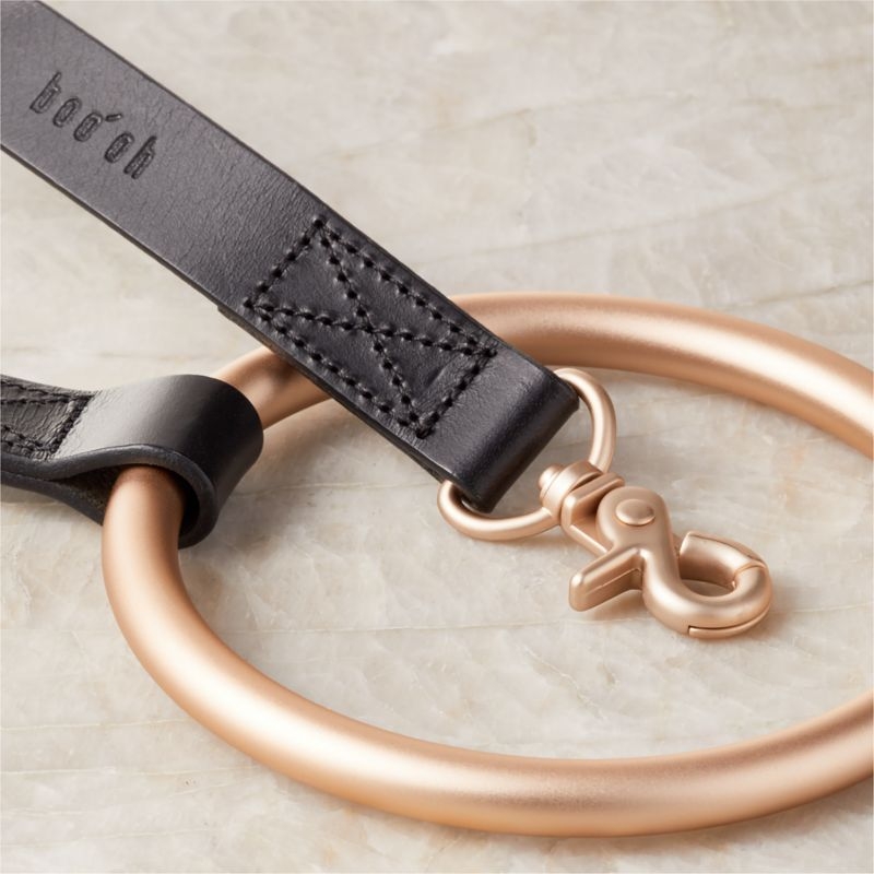 Boo Oh Lumi Black Leather and Gold Metal Pet Leash - Image 1