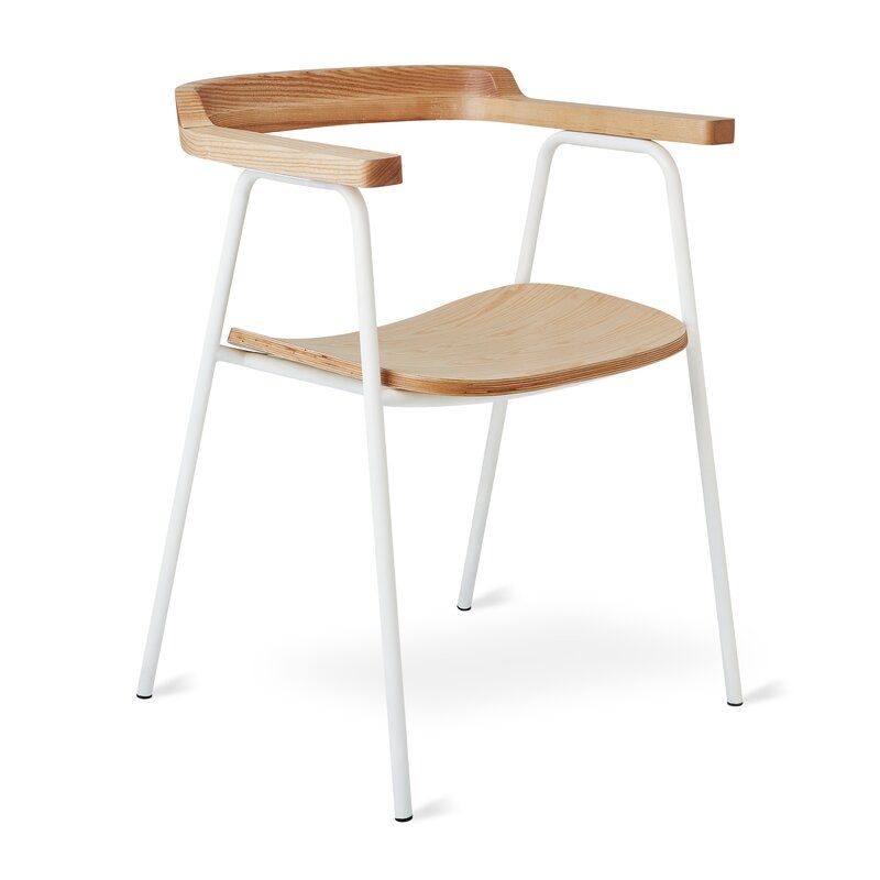 Gus* Modern Principal Chair - Image 0