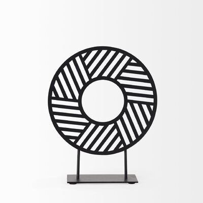 Rene Sculpture - Image 0