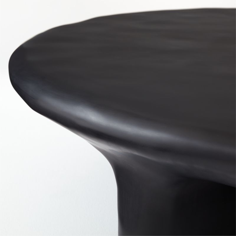 Bodene 50" Round Black Resin Coffee Table - Image 3