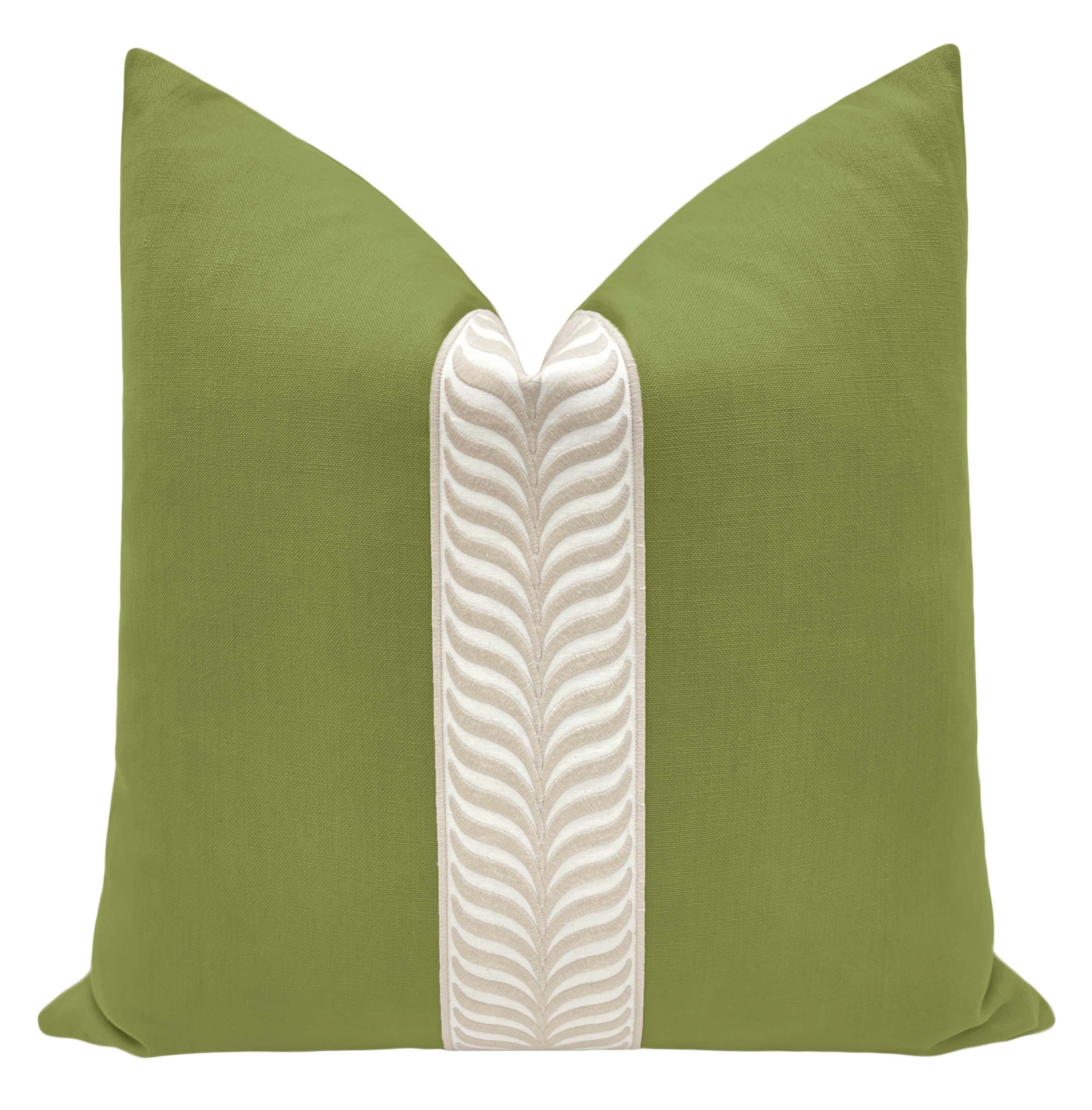 CLASSIC LINEN // OLIVE + TRELLIS TRIM // NATURAL - 20" X 20" - Image 0