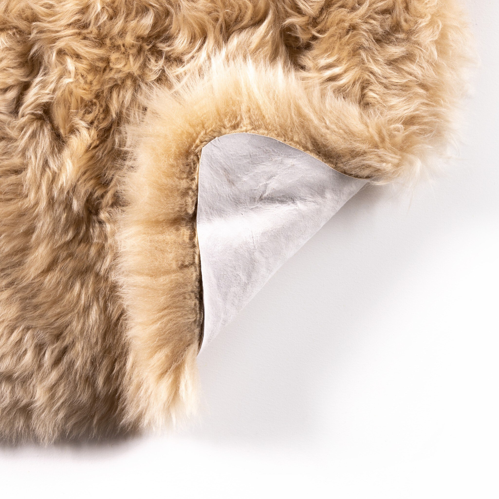 Lalo Lambskin Throw - Beige Lambskin - Image 3