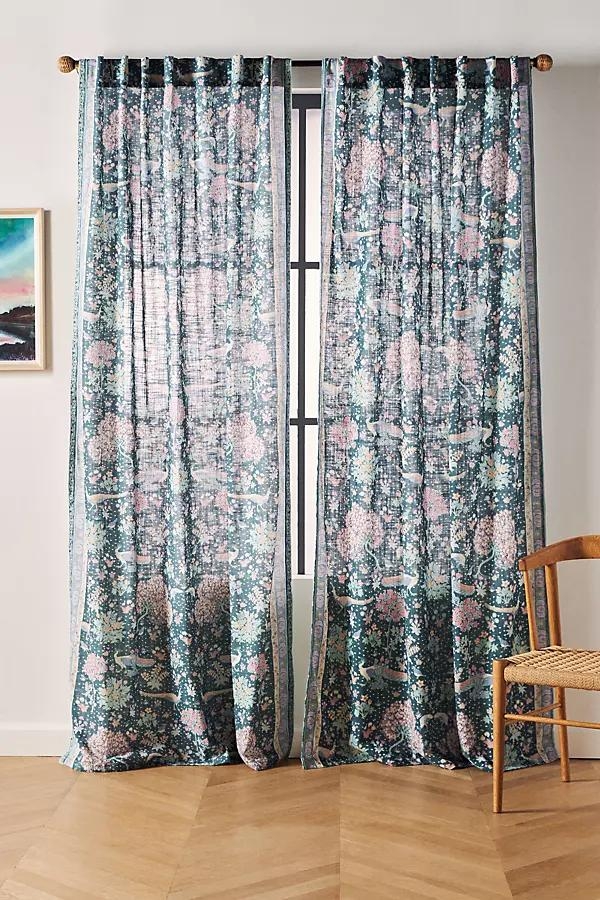 Darby Curtain - Image 0
