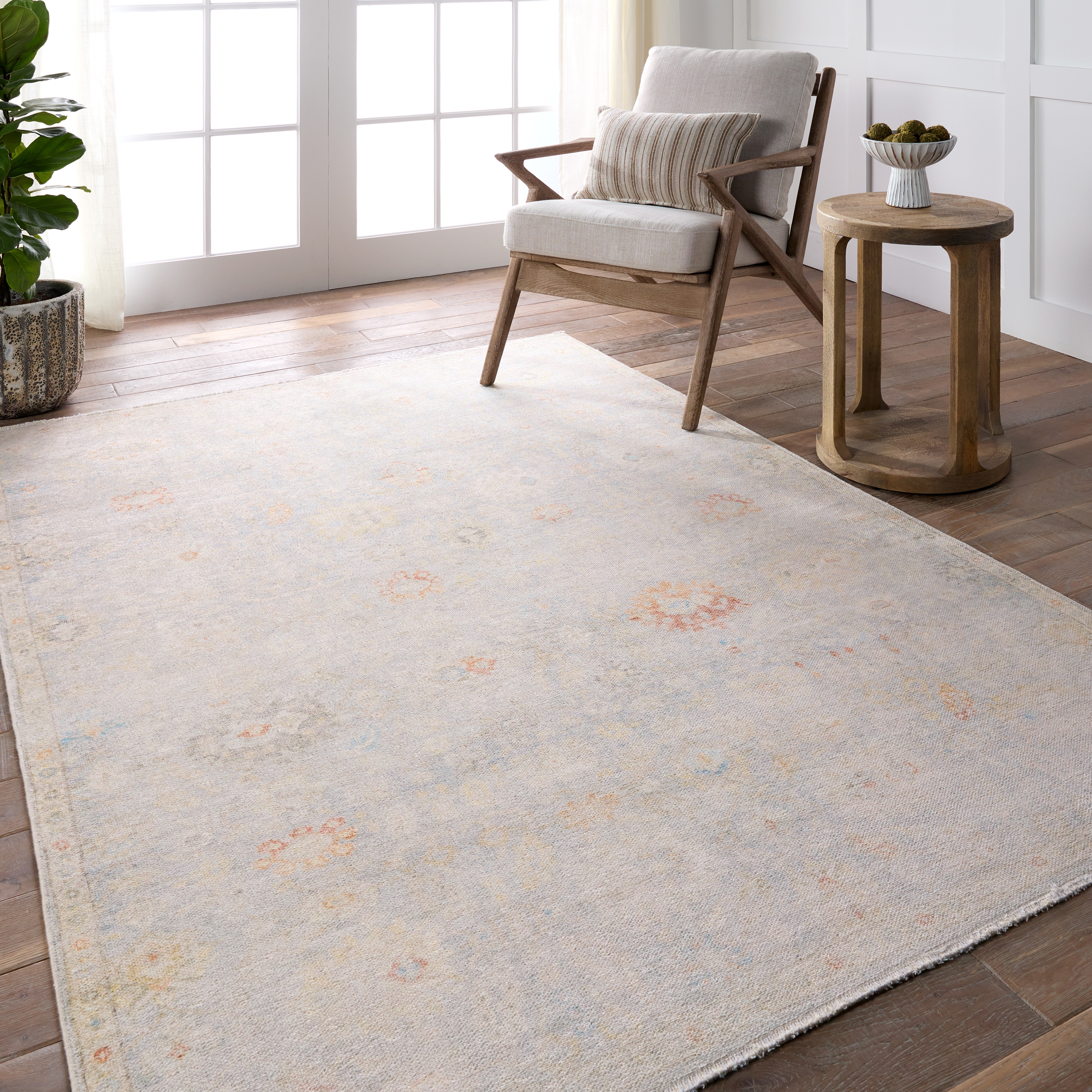 Doire Floral Light Blue/Cream Area Rug (4'X6') - Image 4
