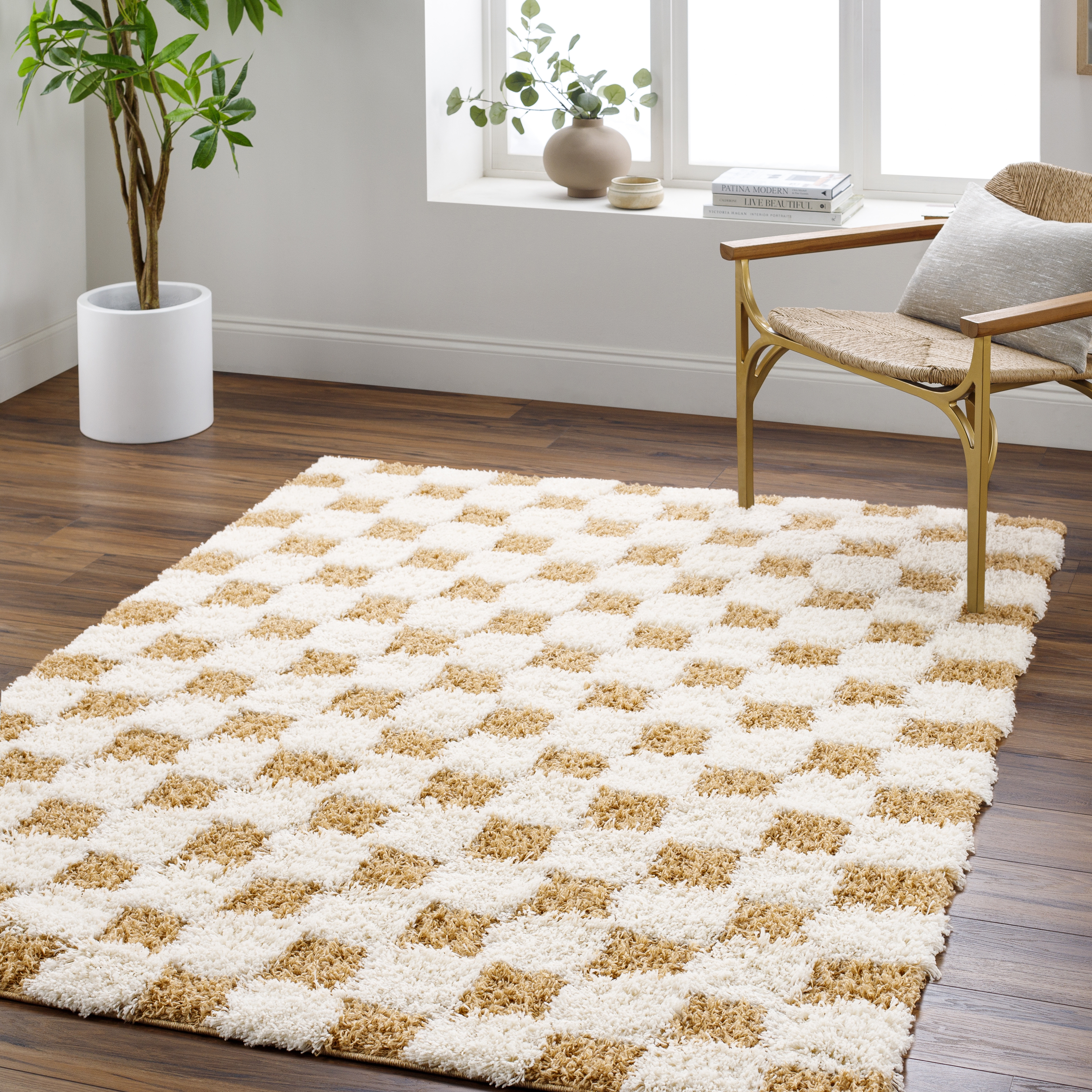Urban Shag Beige Indoor 6'7" x 9'6" Machine Woven Rug - Image 1