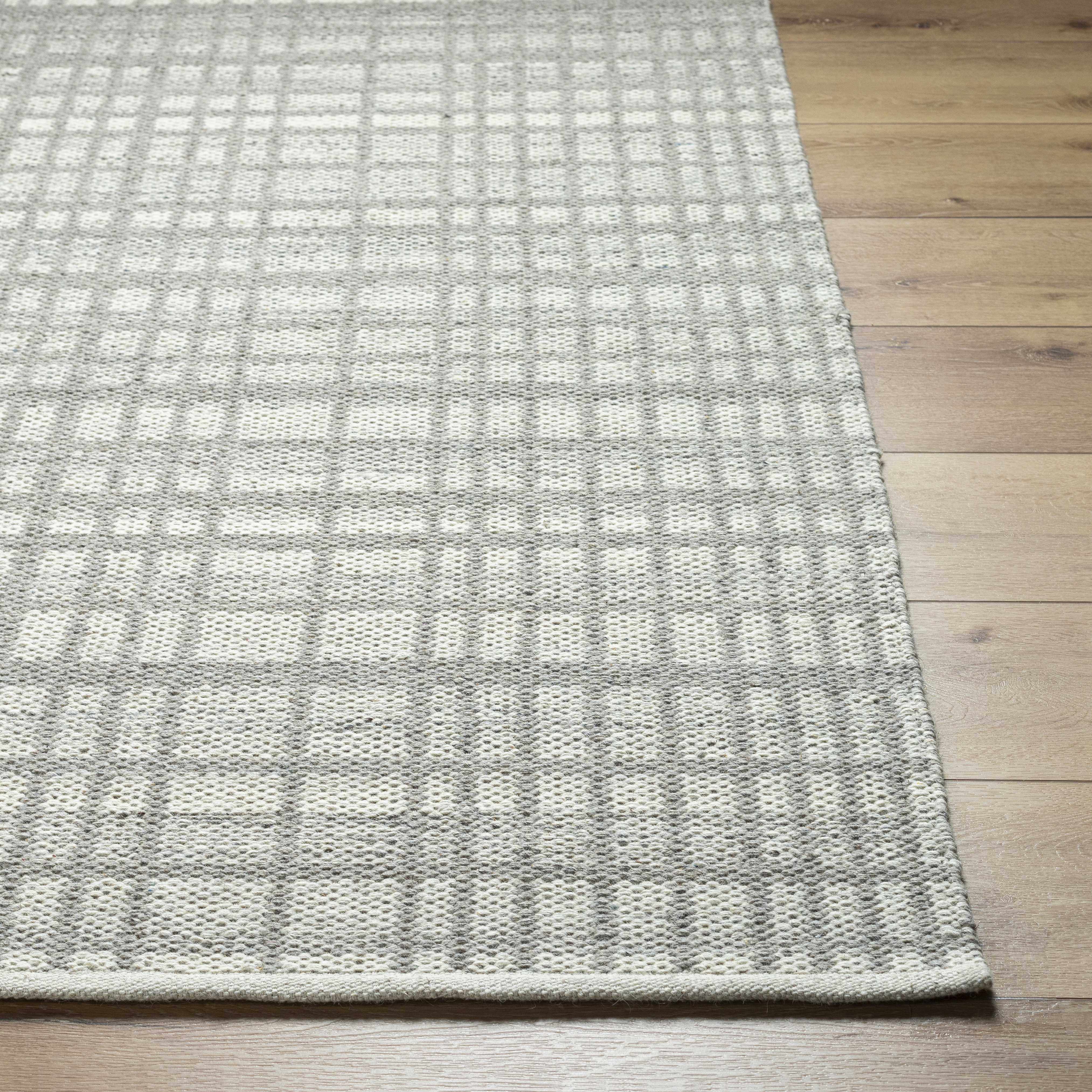 Mardin Gray Indoor 2'6" x 8' Handmade Rug - Image 2