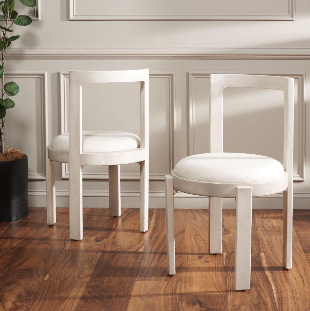 Estes Round Dining Chair - White/Ivory - Safavieh - Image 1