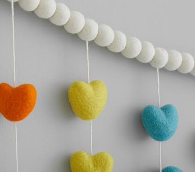 Felted Wool Multi Heart Garland - Image 1