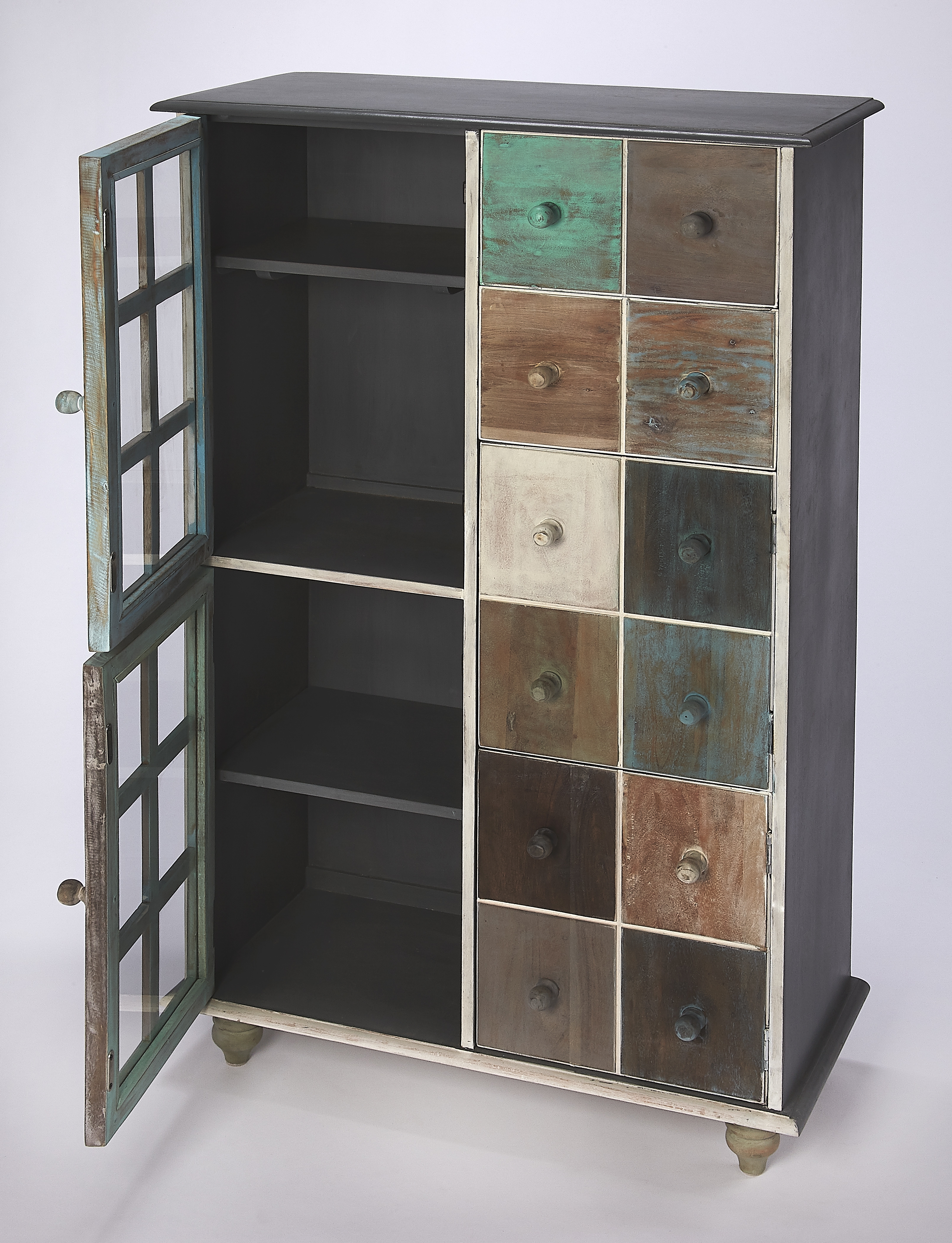 Boise Artifacts Accent Chest - Image 2