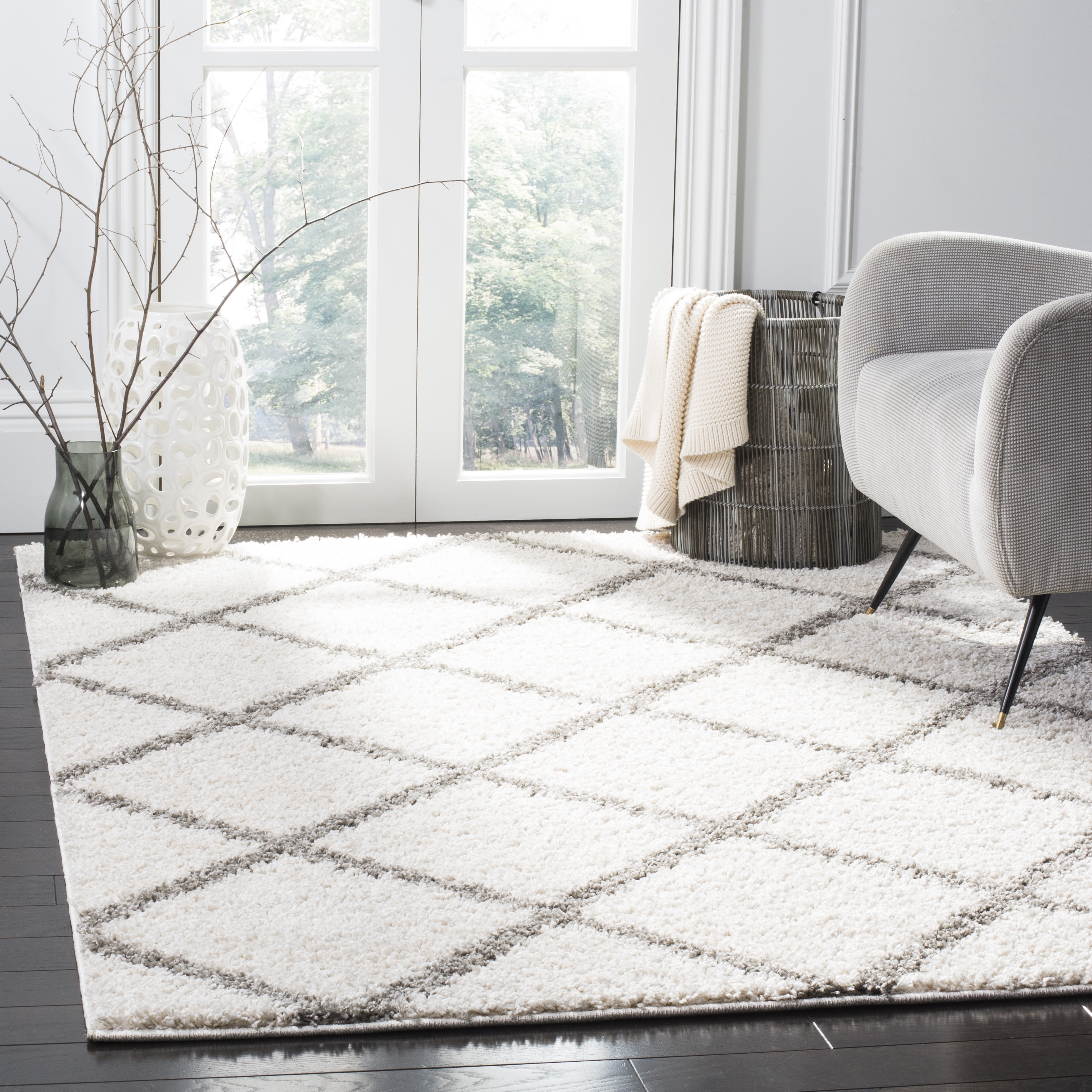 Arlo Home Woven Area Rug, SG169B, Ivory/Grey,  3' X 5' - Image 1