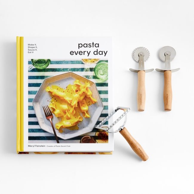 Pasta Cookbook & Tools Gift Set - Image 0