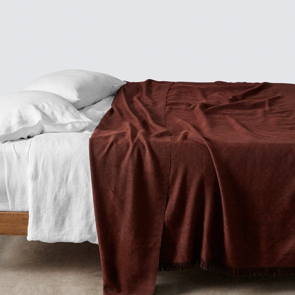 The Citizenry La Calle Alpaca Bed Blanket | Grey - Image 10