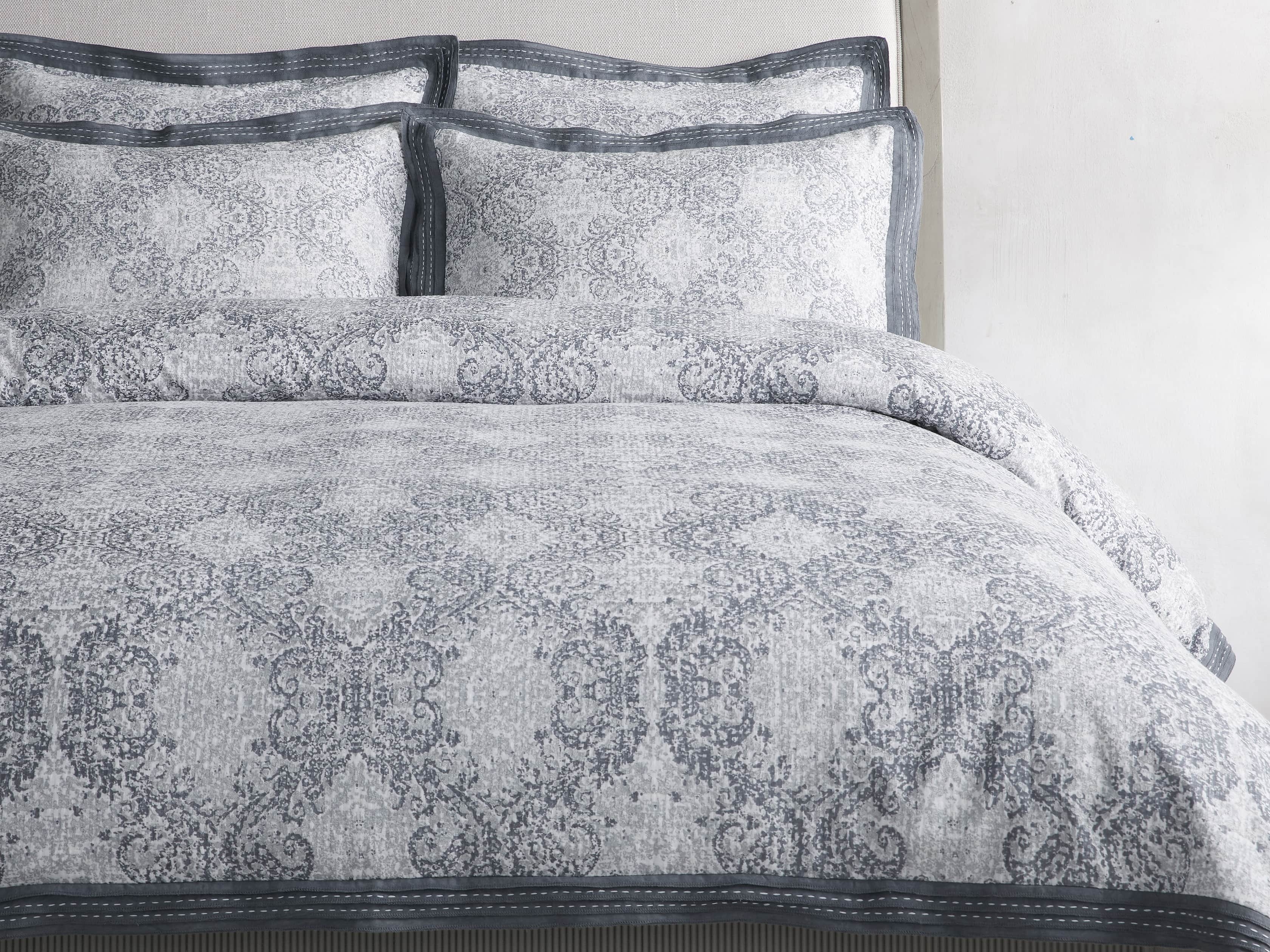 Gabrielle Duvet Cover in Cotton Queen Blue  Navy  - Image 0