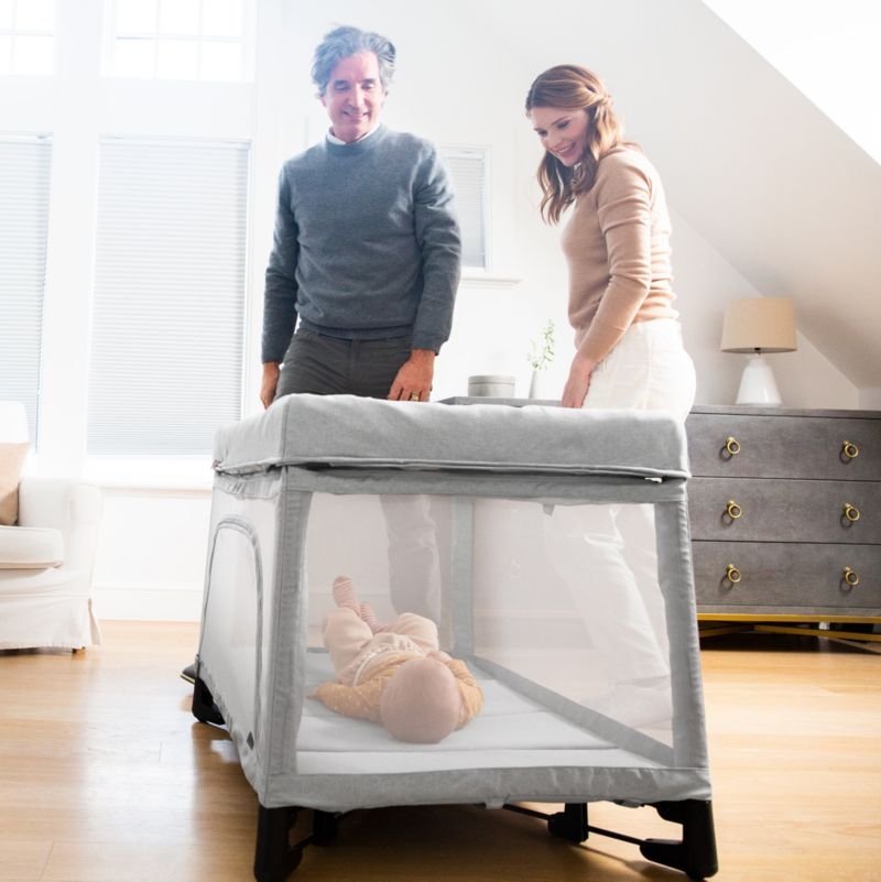 UPPAbaby ® REMI Stella Grey Play Yard/Portable Crib - Image 3