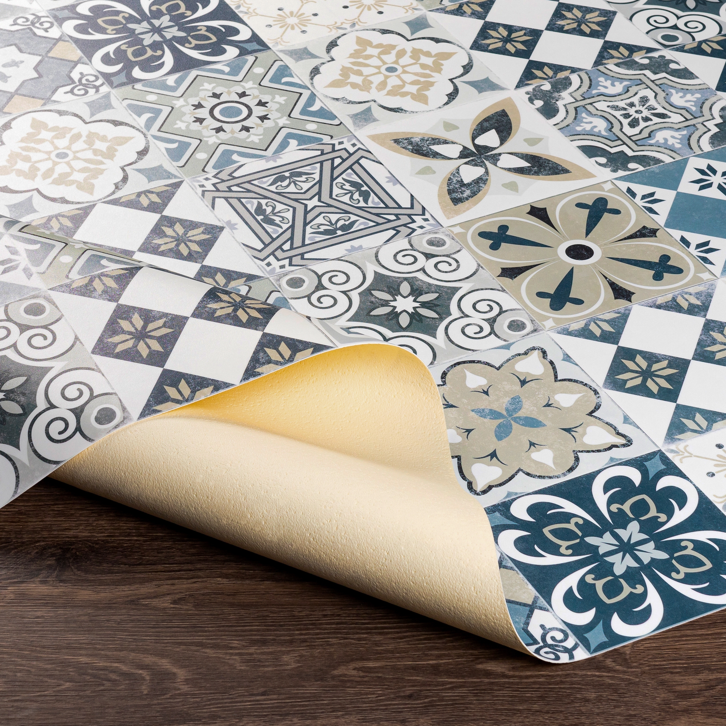 Vinilo White Indoor 2' x 3'11" Machine Woven Rug - Image 4