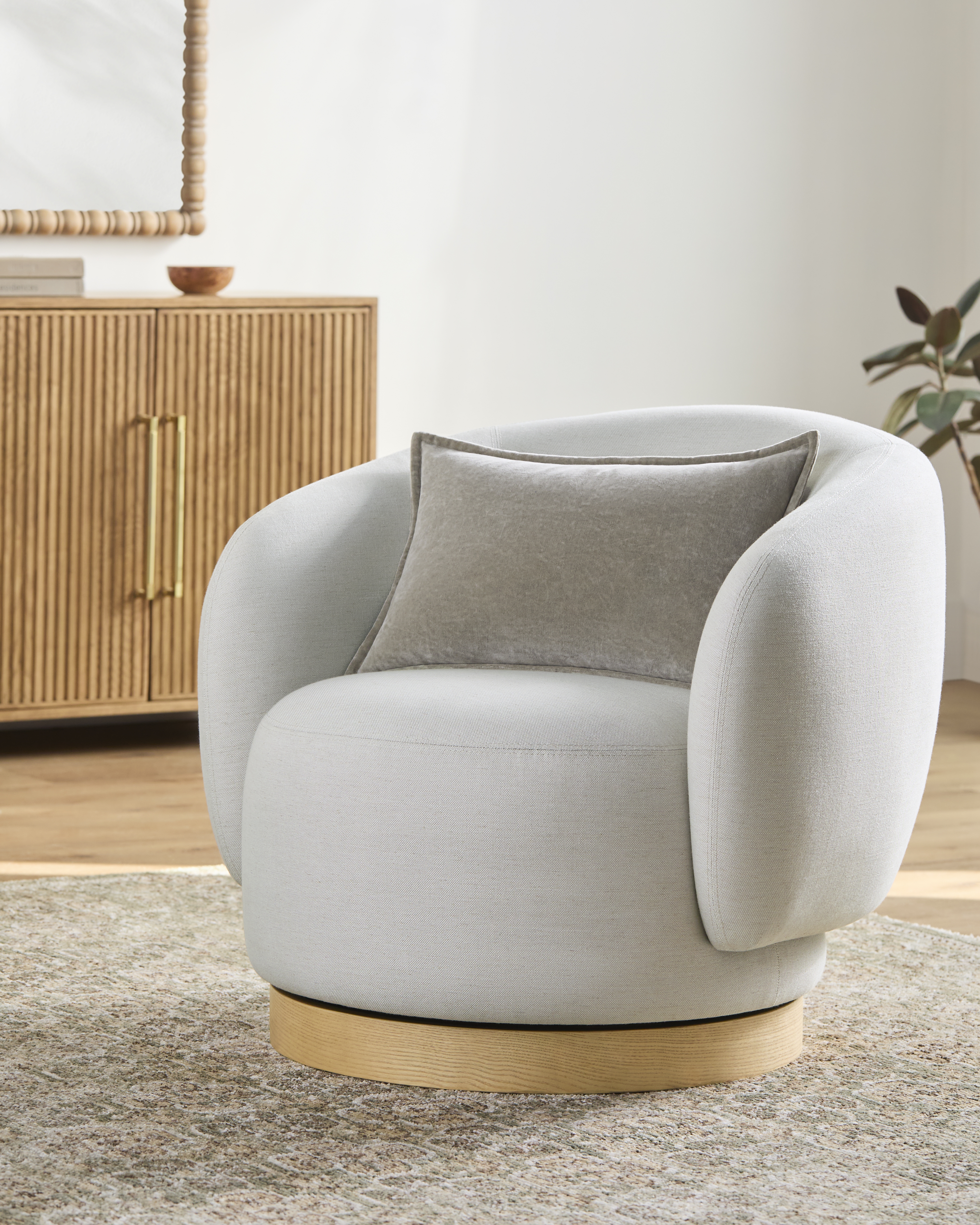 Livabliss Finlayson Polyester 29"H x 35"W x 34"D Accent Chair - Image 1