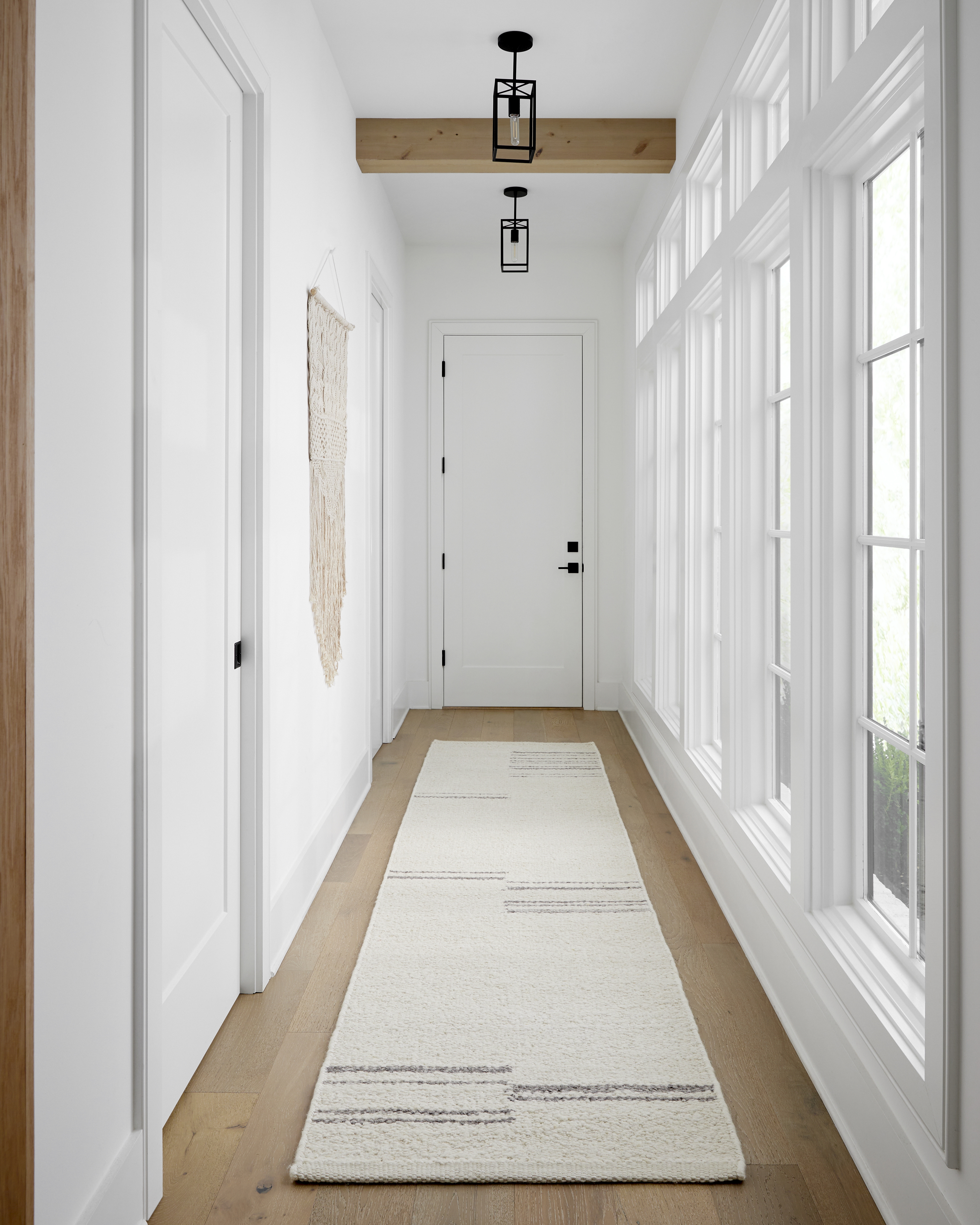 Machu Picchu Beige Indoor 10' x 14' Handmade Rug - Image 1