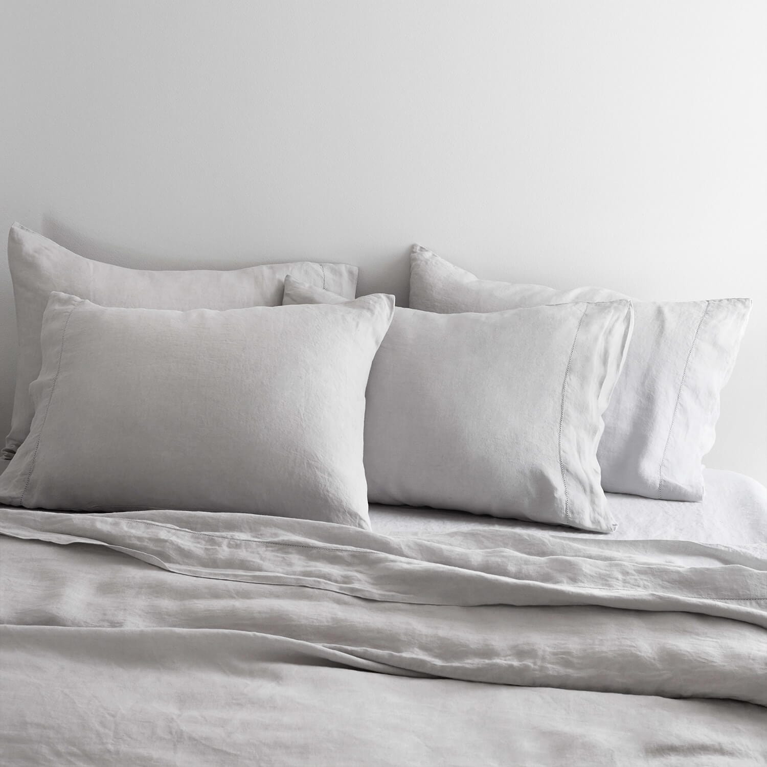 The Citizenry Stonewashed Linen Bed Bundle | Full | Light Grey - Image 0