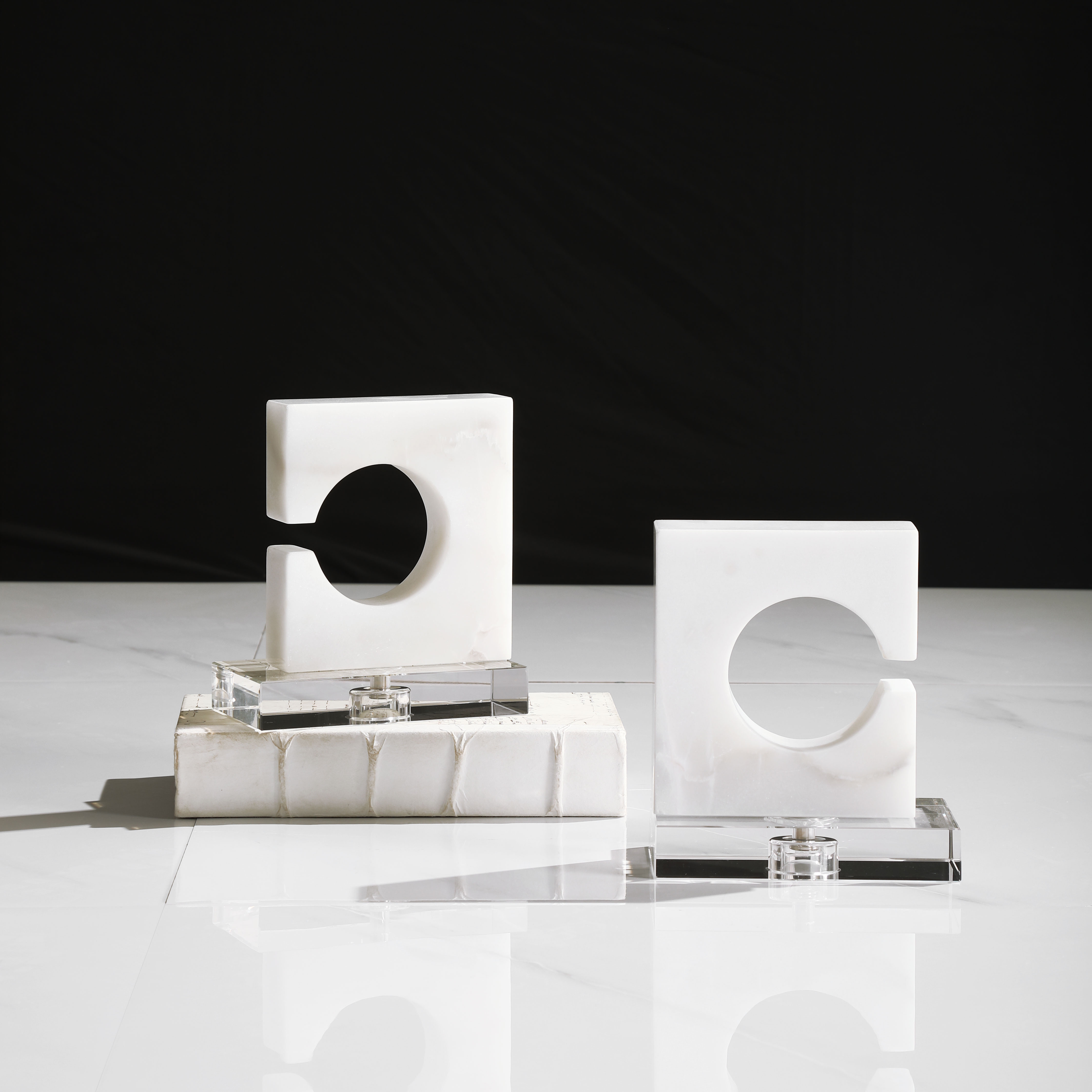 Clarin White & Gray Bookends, S/2 - Image 0