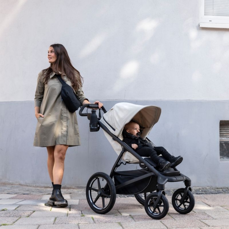 Thule Urban Glide Soft Beige 4-Wheel All Terrain Newborn Stroller - Image 1