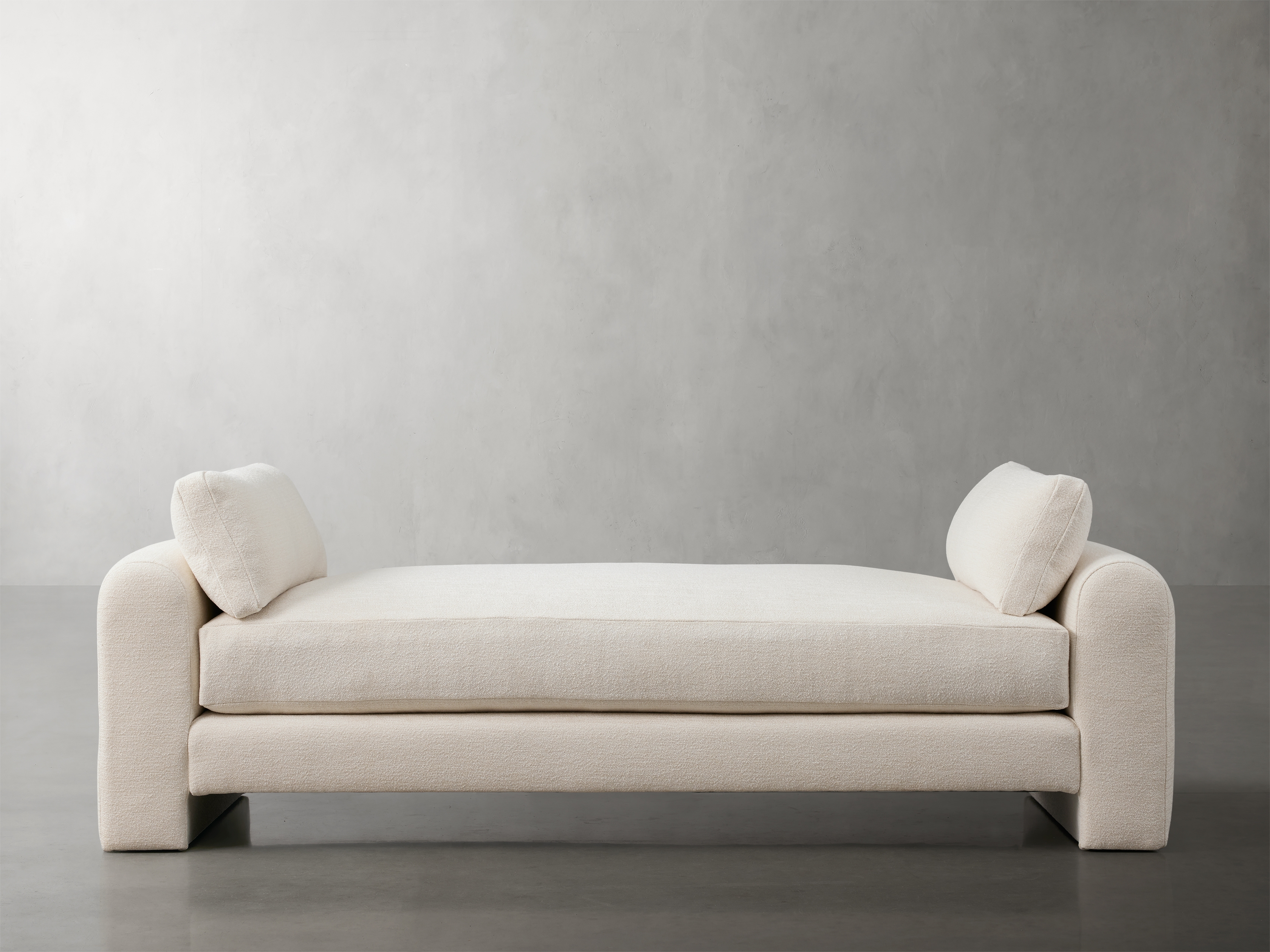 Sloane Daybed in Upholstered Bellano Cashmere - Image 0