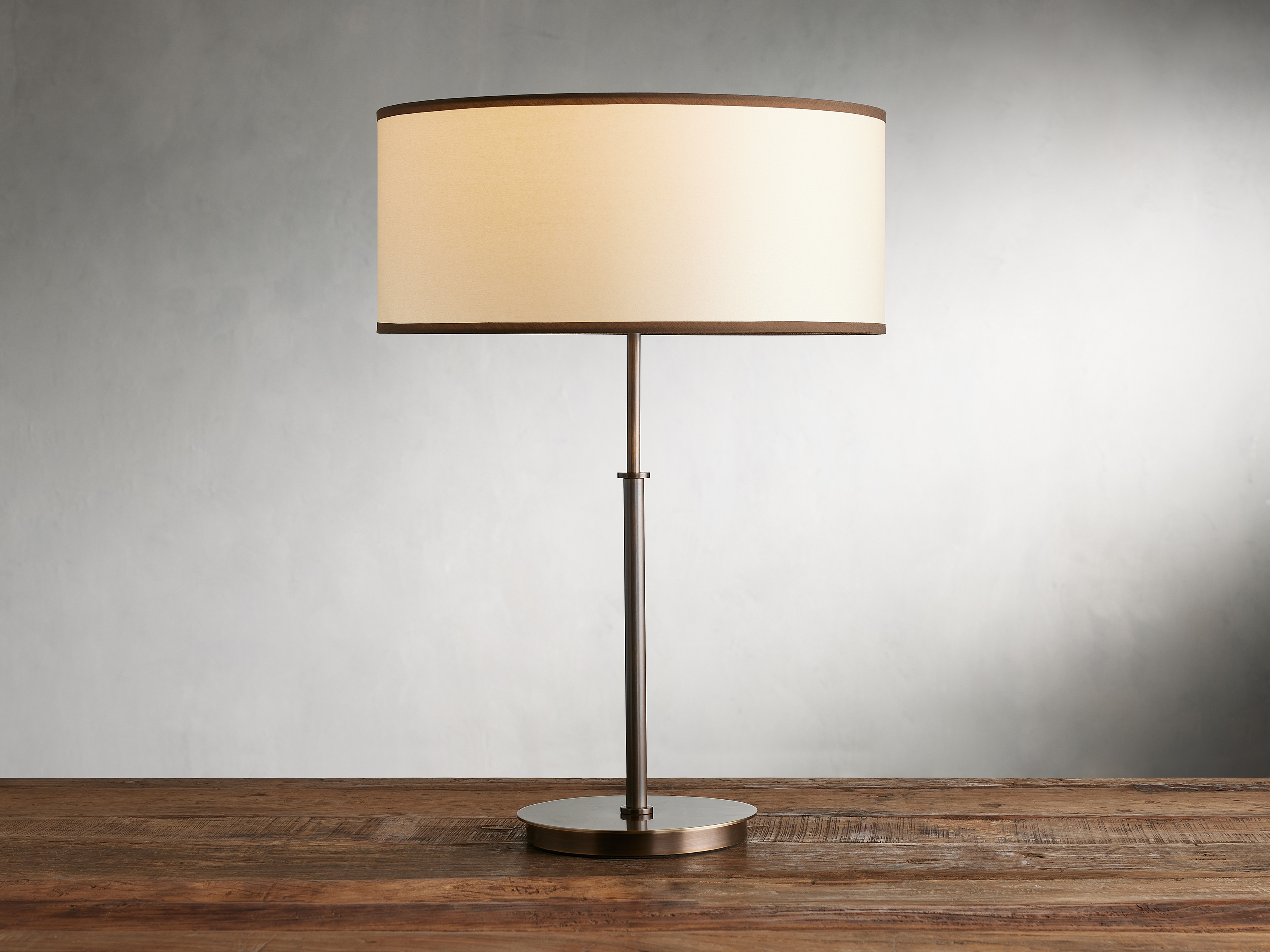 Daphne Table Lamp in Fabric White  Ecru - Image 0