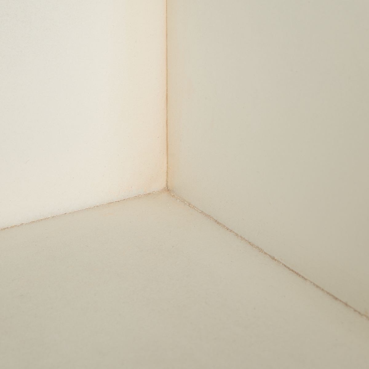 Sula 2 Door 1 Shelf Chest - Antique White - Safavieh - Image 3