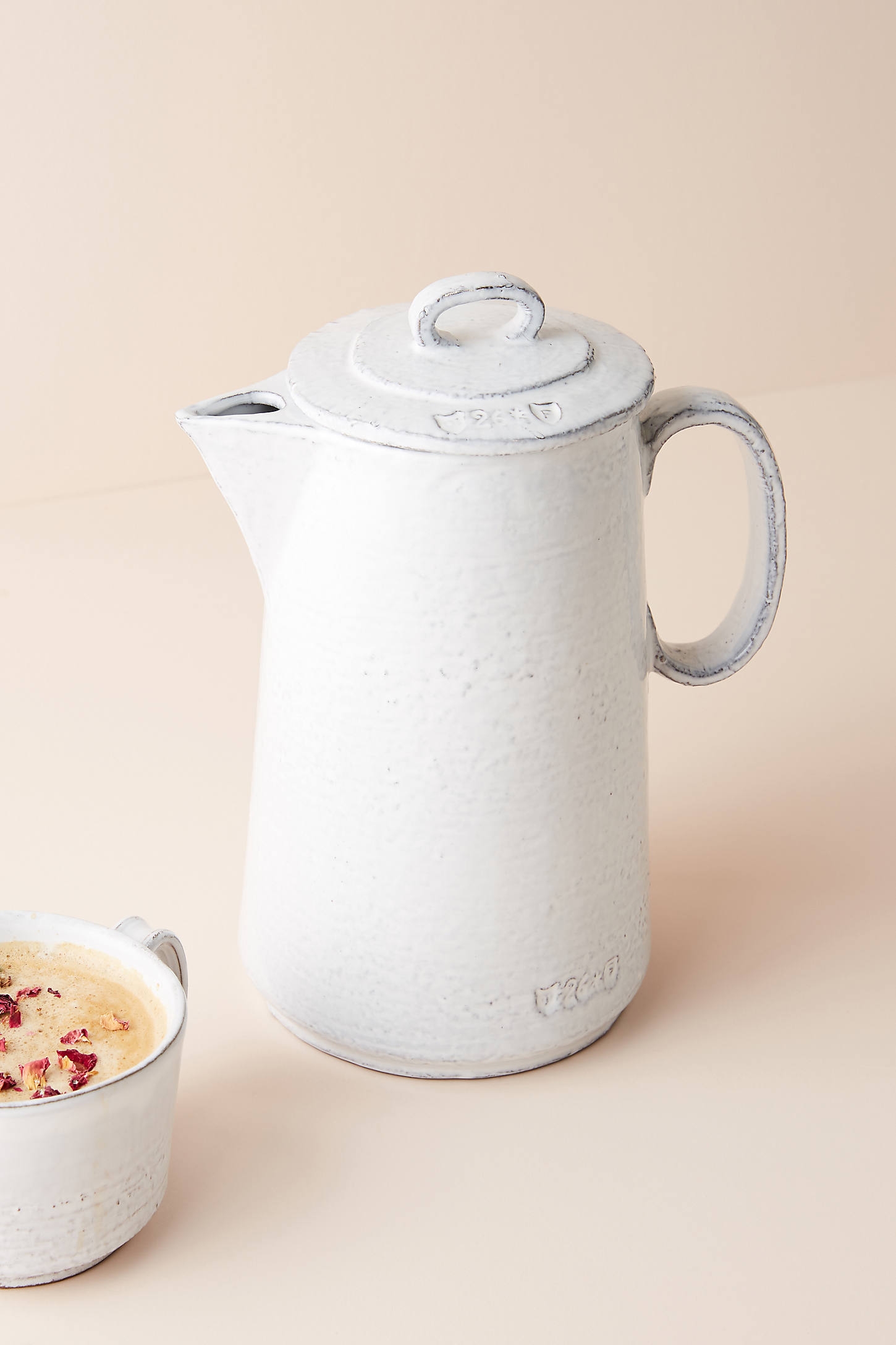 The Glenna Italian Earthenware Teapot - Image 0