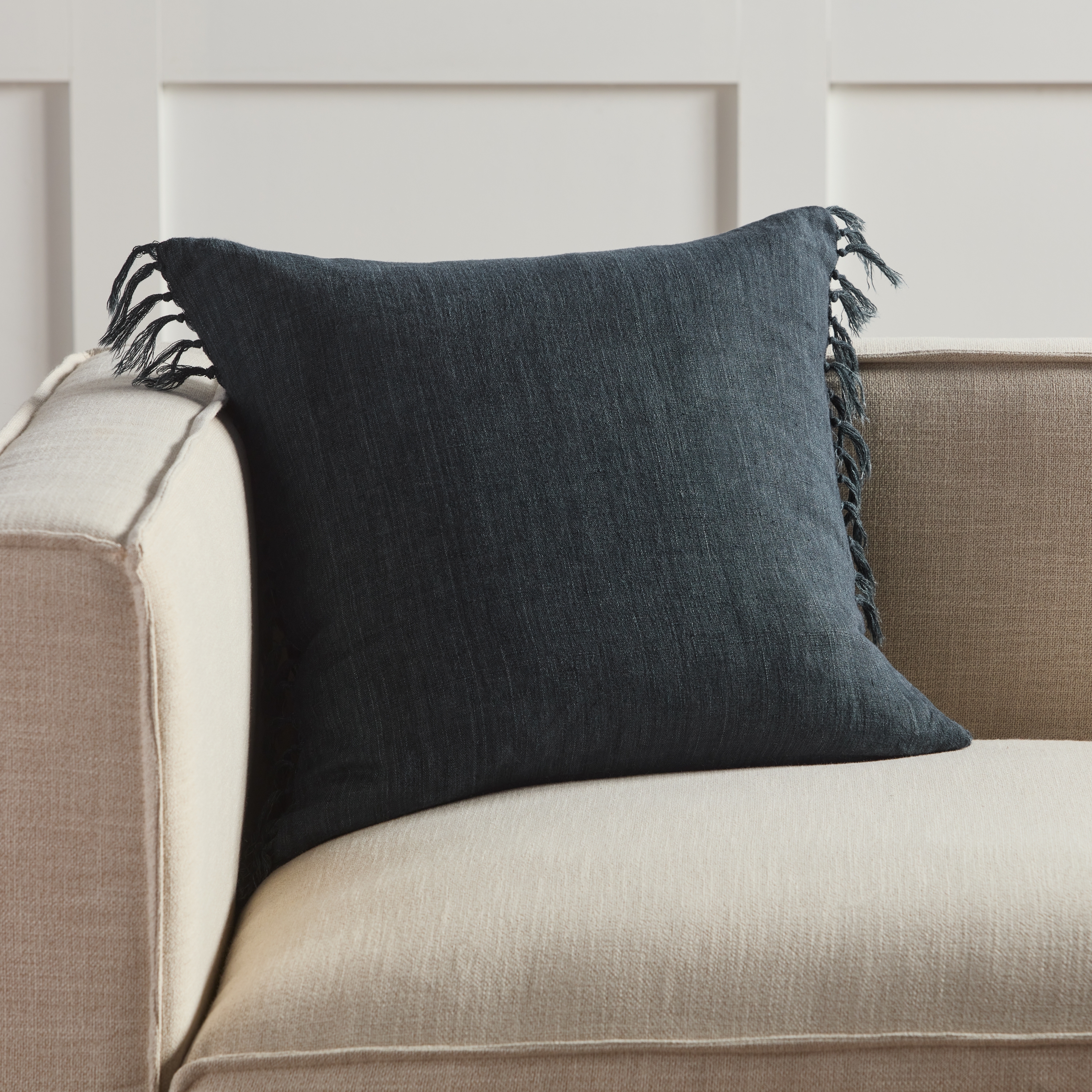 Majere JEM01 Handmade Solid Navy Lumbar Pillow Cover (13"x40") - Image 3