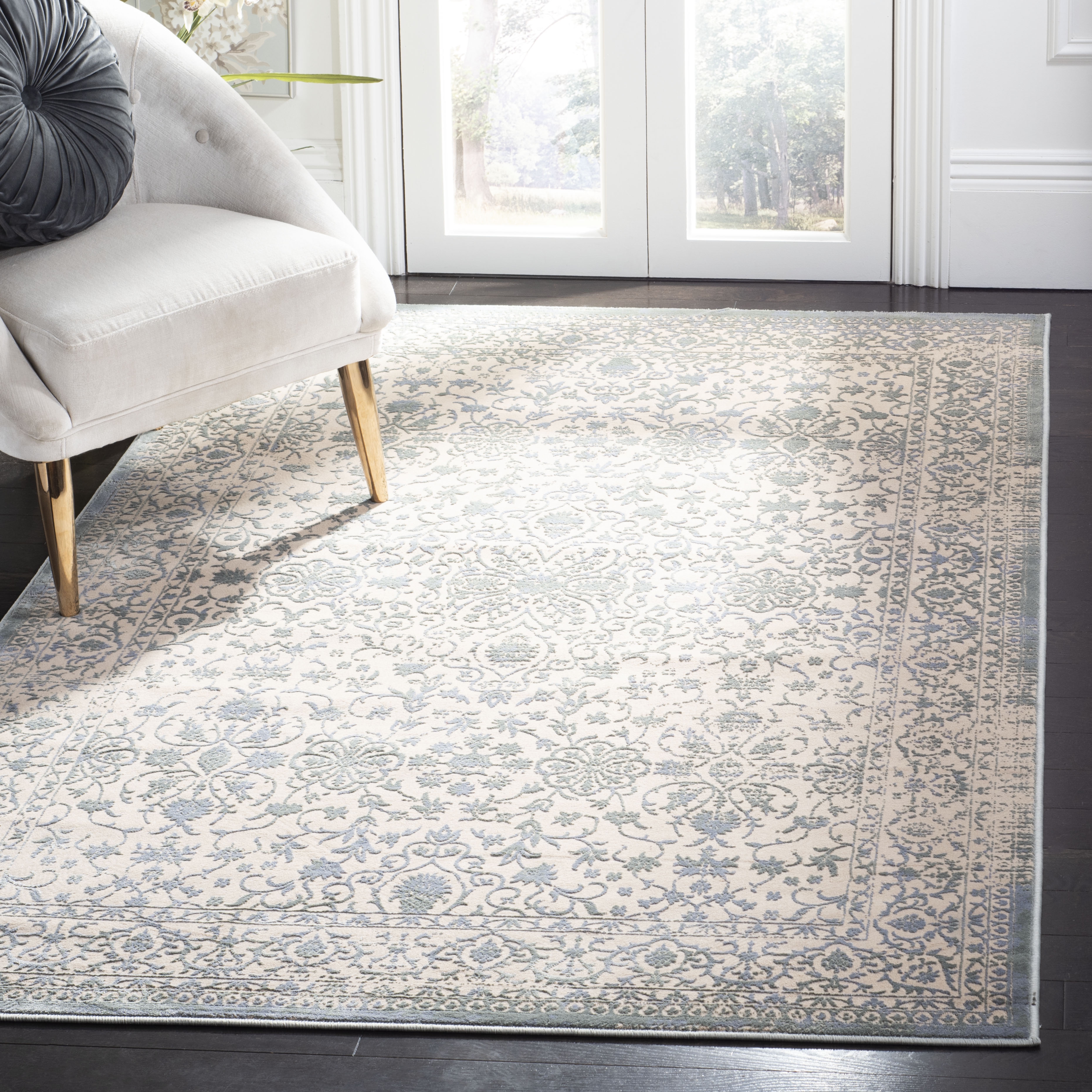 Arlo Home Woven Area Rug, BRL504A, Cream/Sage,  4' X 6' - Image 1