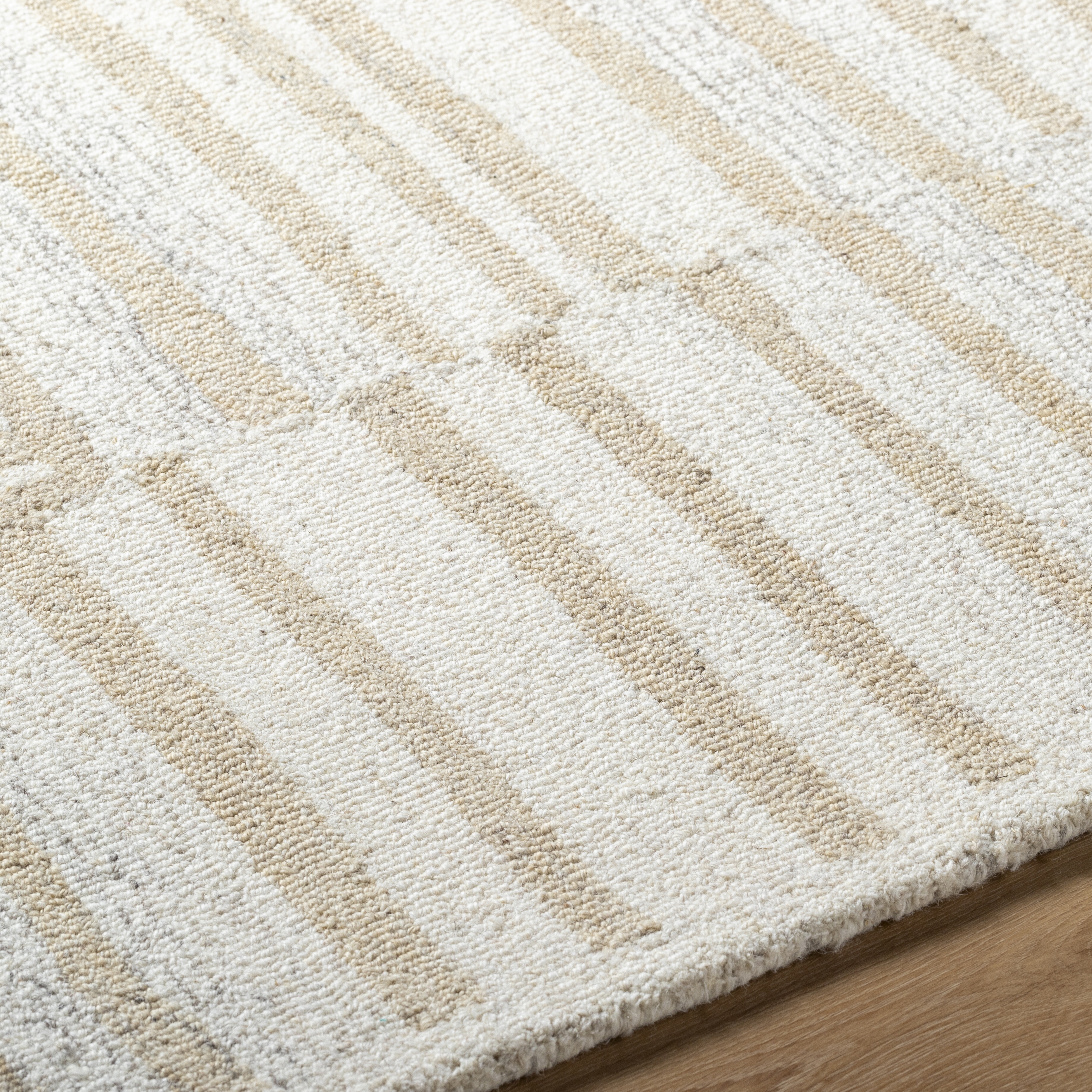 Granada Beige Indoor 2' x 3' Handmade Rug - Image 3
