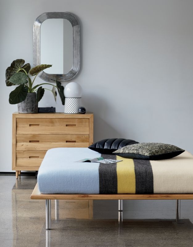 Simms Queen Natural Wood Platform Bed - Image 1