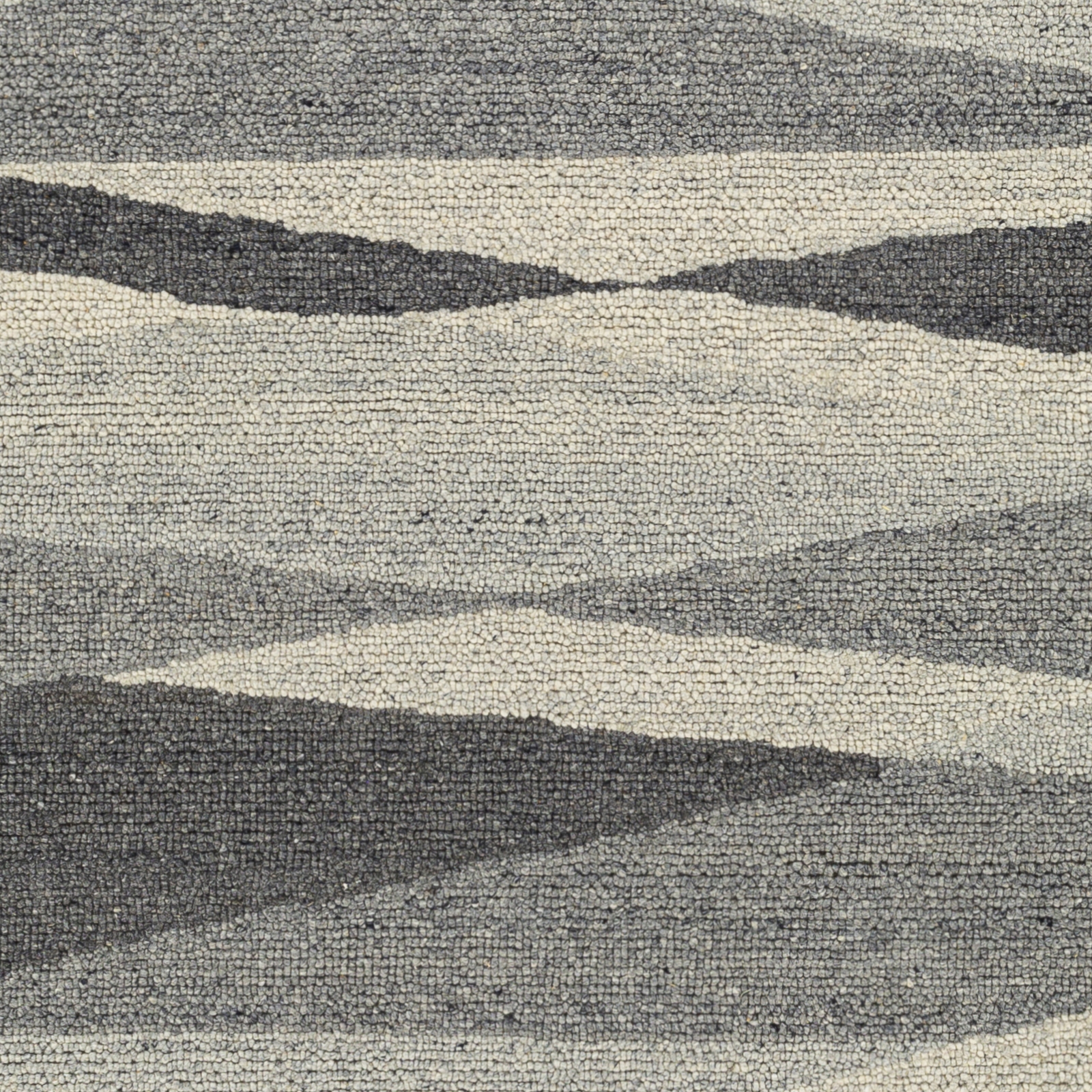 Madelyn Gray Indoor 2' x 3' Handmade Rug - Image 5