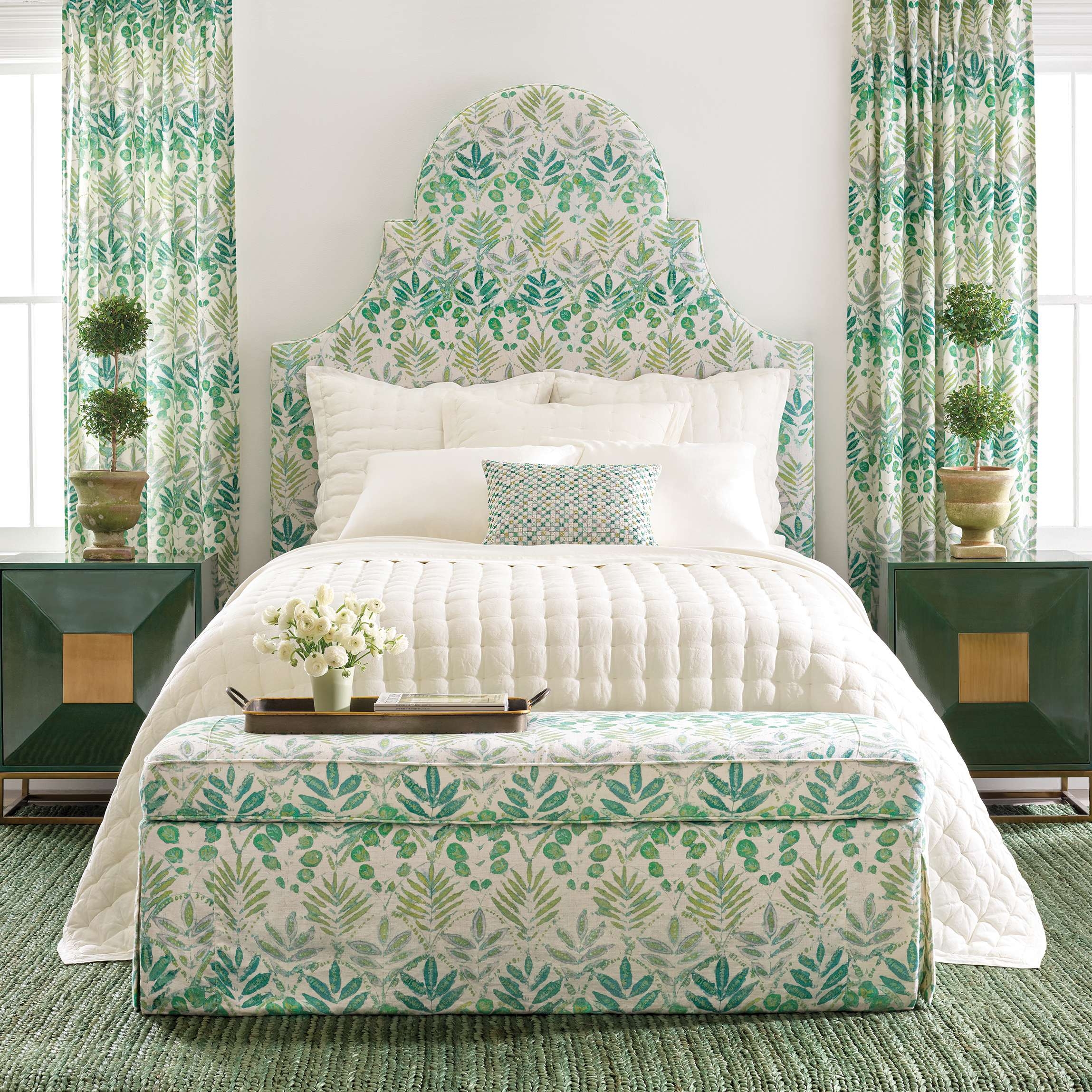 Lush Linen White Puff - Image 1
