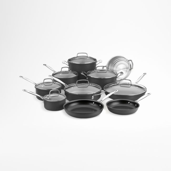 Cuisinart ® Chef's Classic ™ 17-Piece Hard-Anodized Non-Stick Cookware Set - Image 0